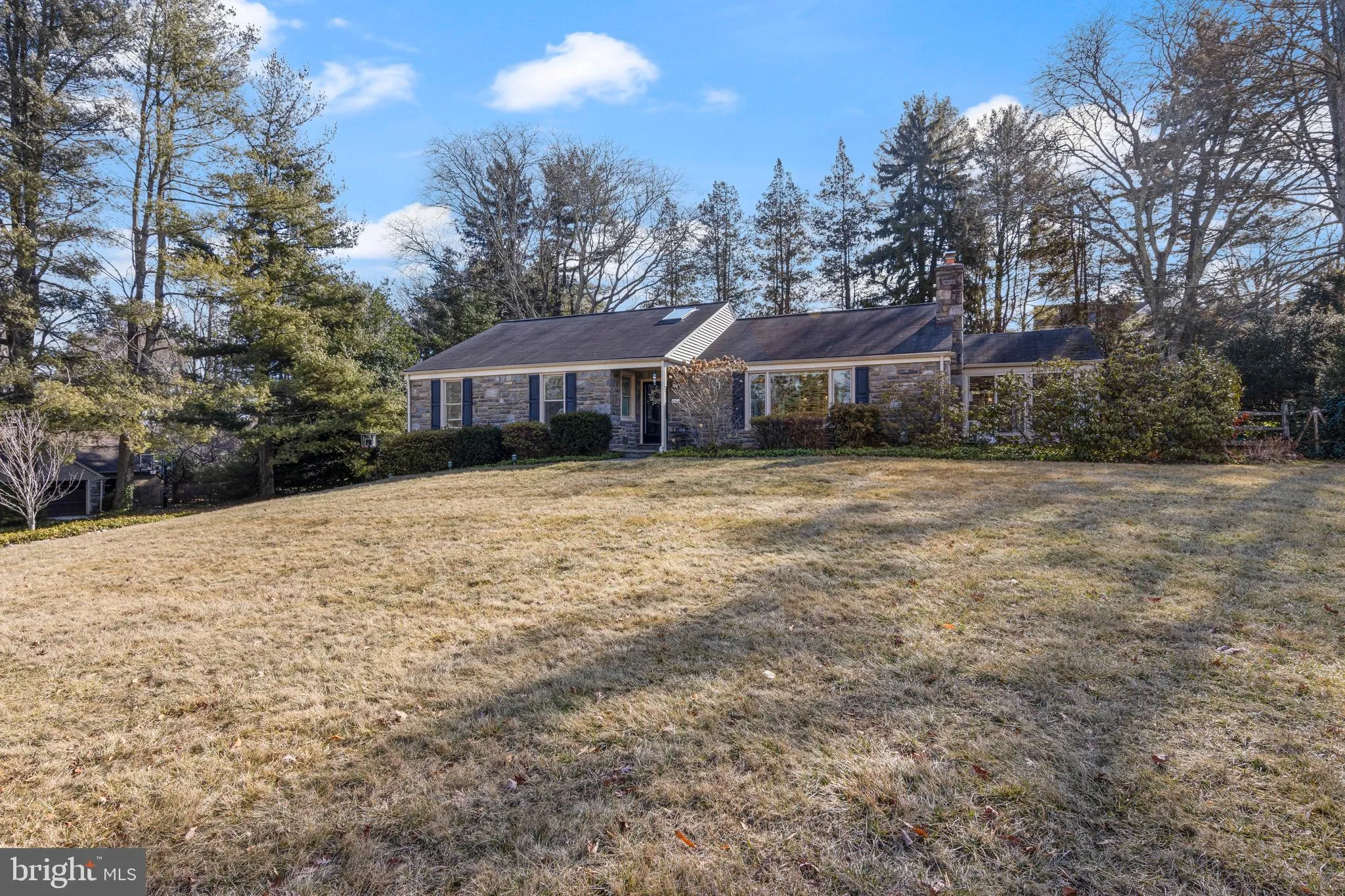 Villanova, Pennsylvania 19085, United States, 3 Bedrooms Bedrooms, ,2 BathroomsBathrooms,Residential,Pending,7281