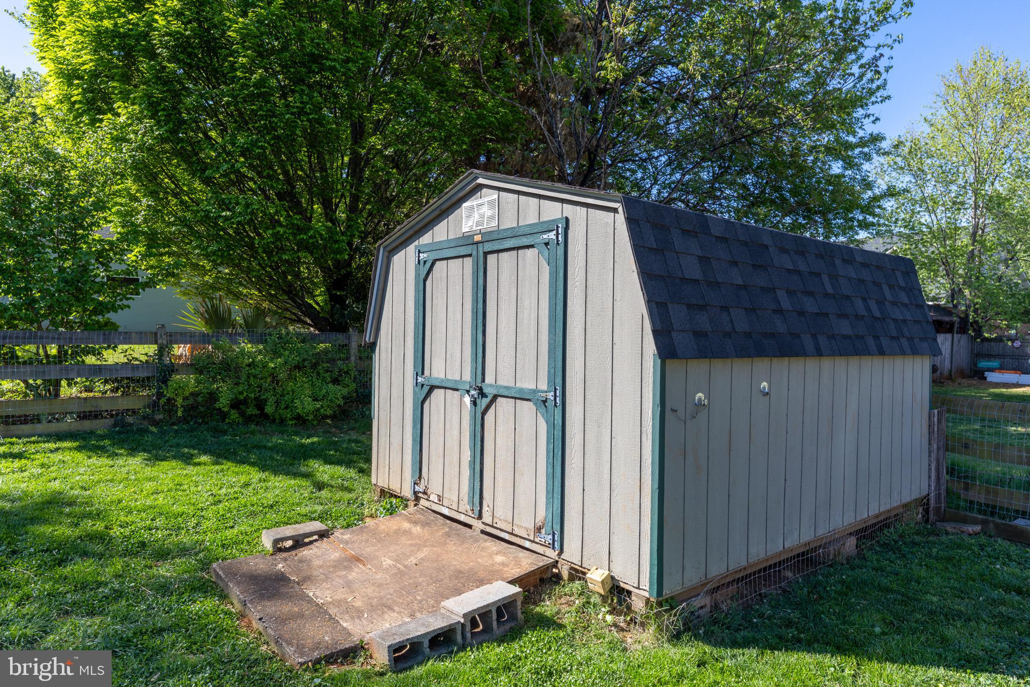 ORANGE - Residential