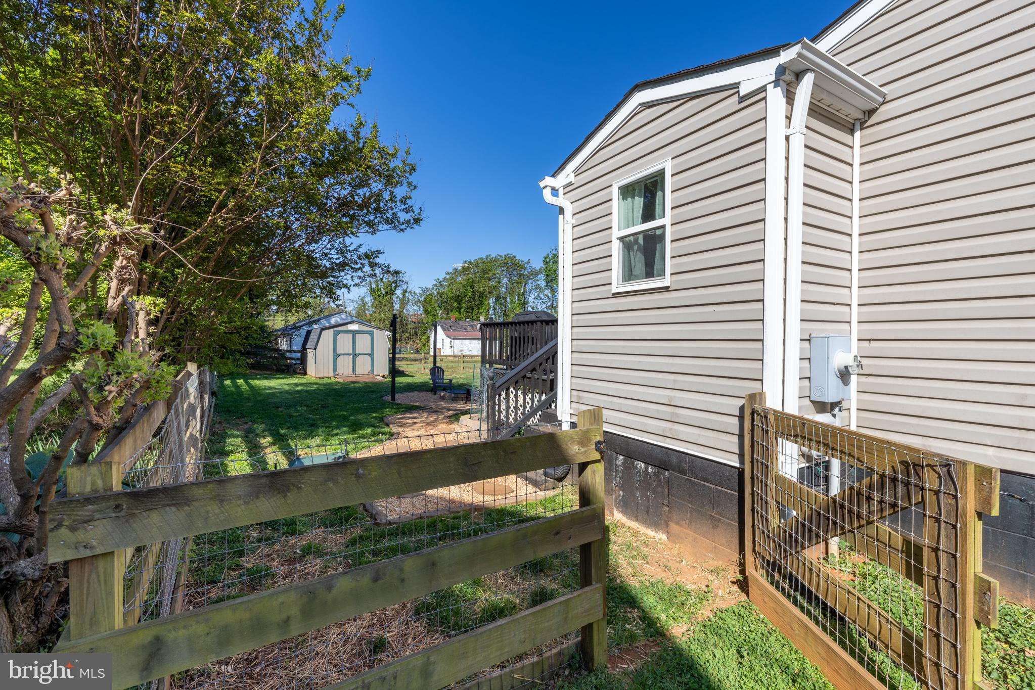 ORANGE - Residential