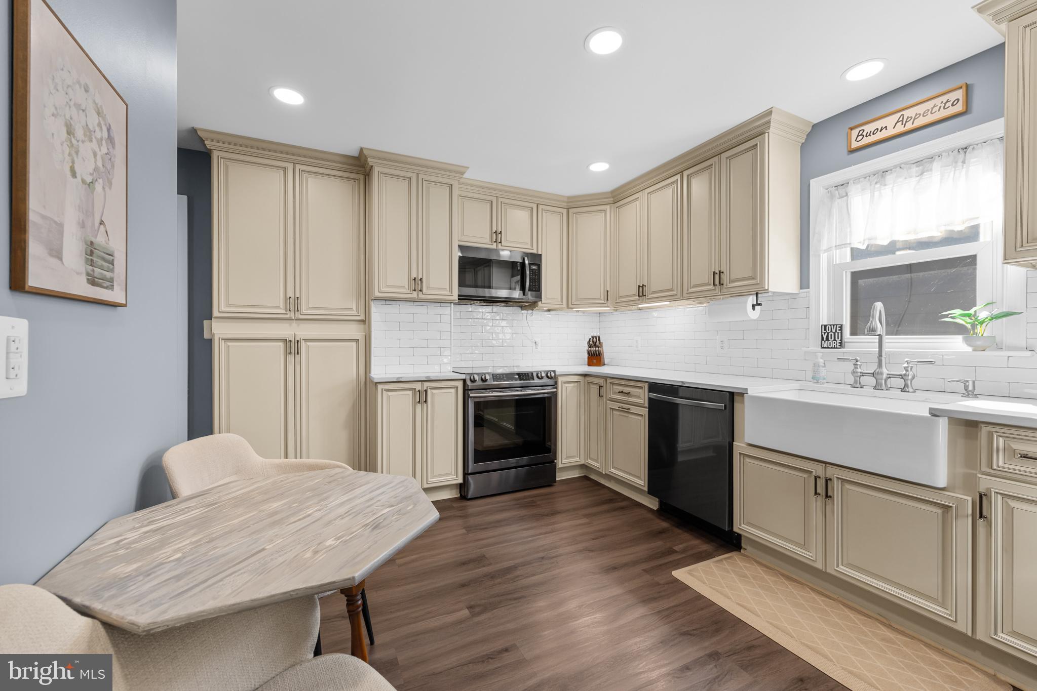 ORANGE - Residential