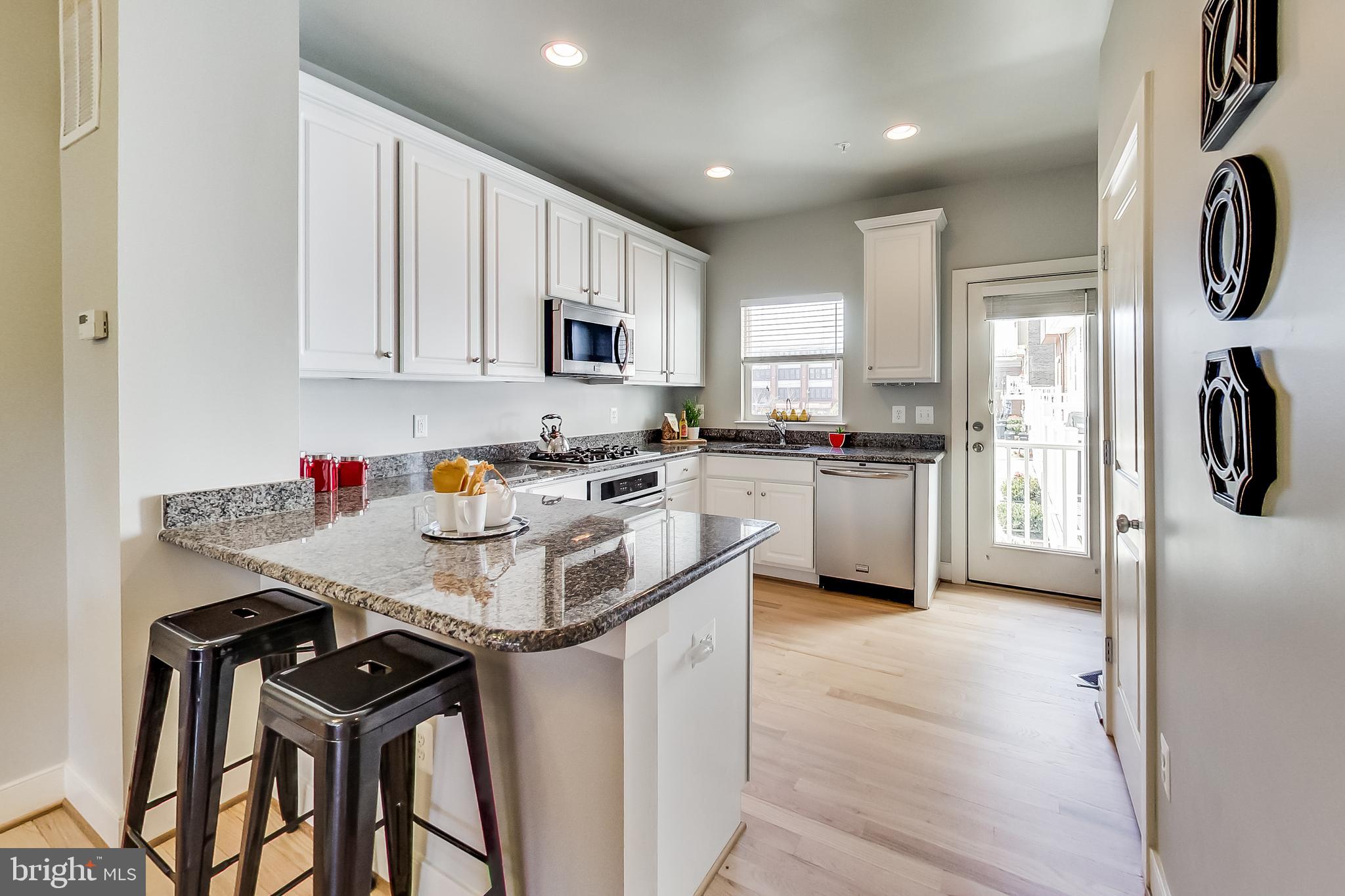 EYA ARTS DISTRICT - Residential