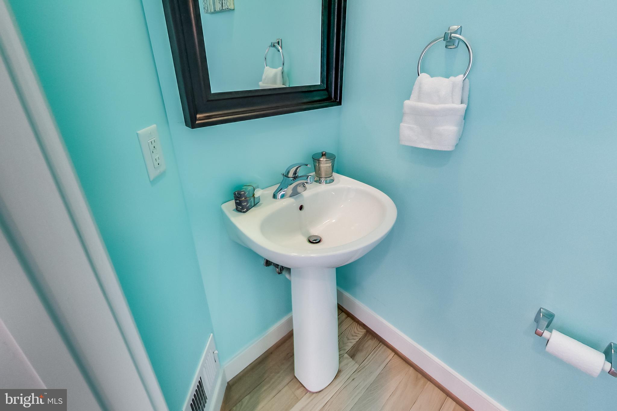 EYA ARTS DISTRICT - Residential