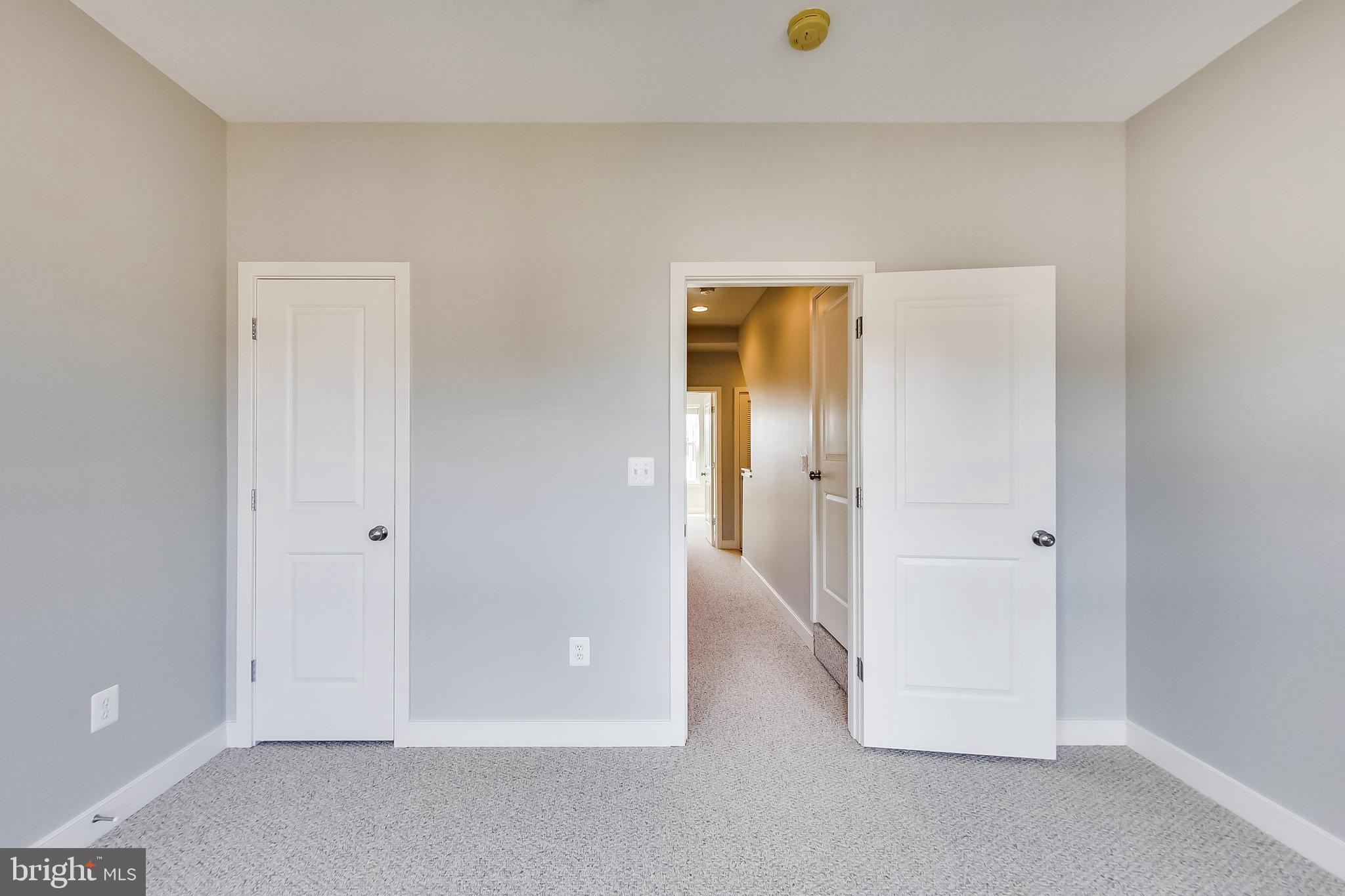 EYA ARTS DISTRICT - Residential