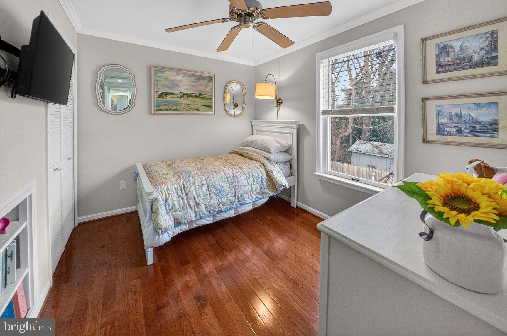 LONG REACH - Residential