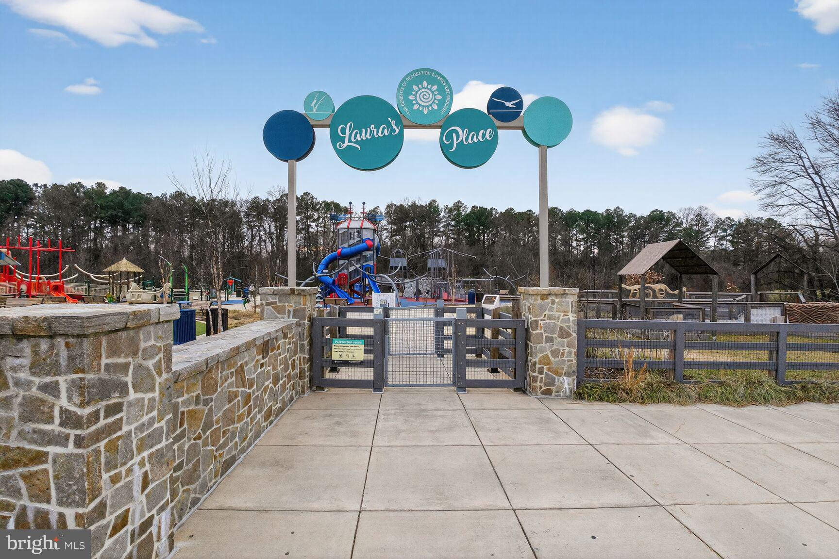 LONG REACH - Residential