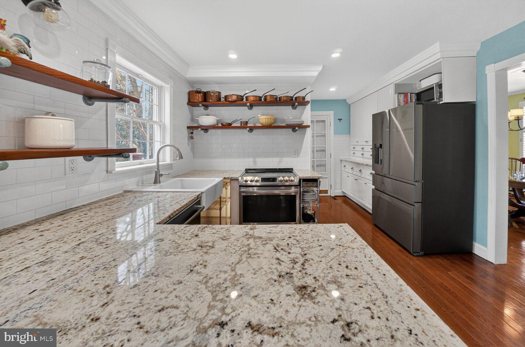 LONG REACH - Residential