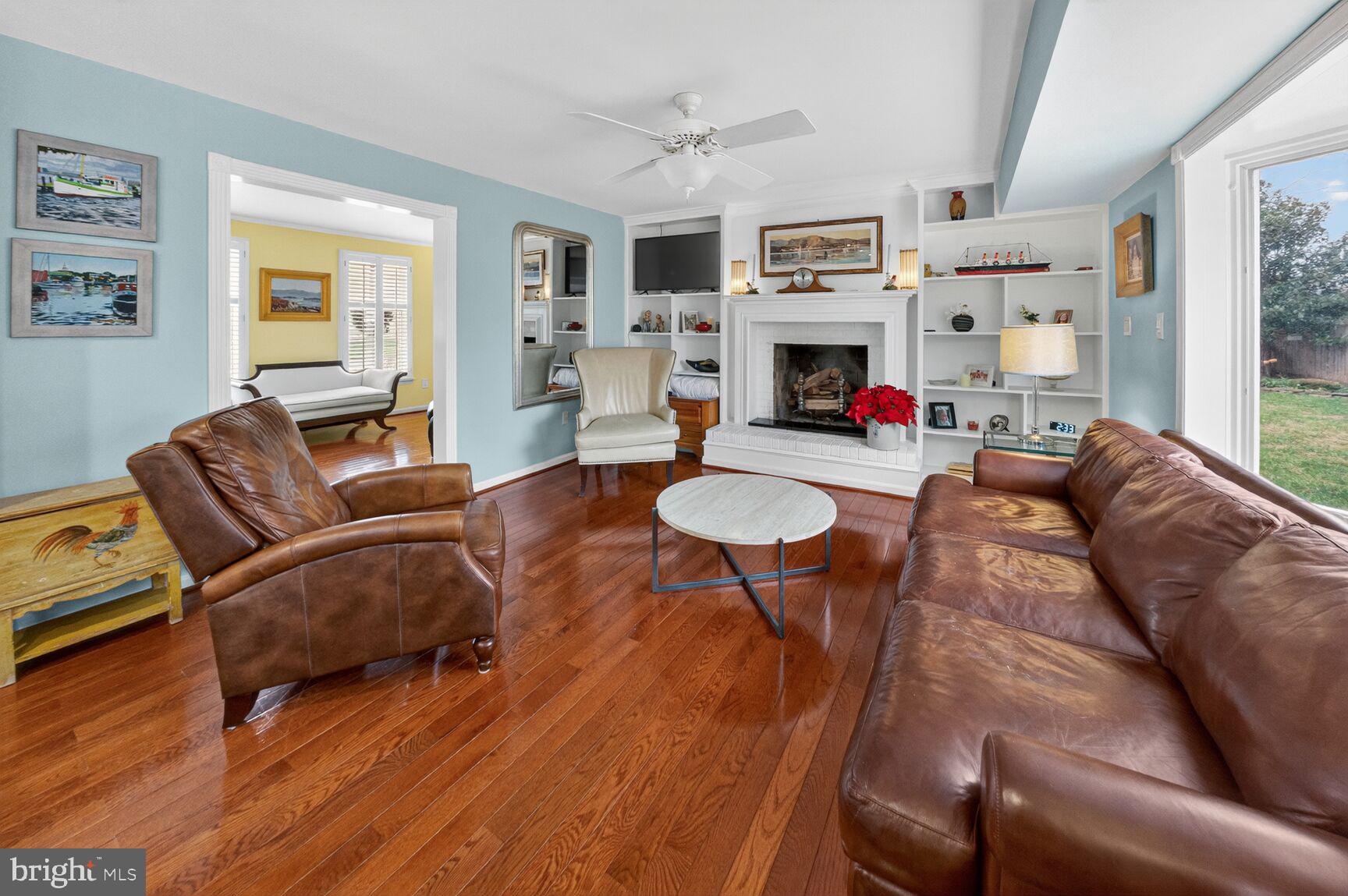 LONG REACH - Residential