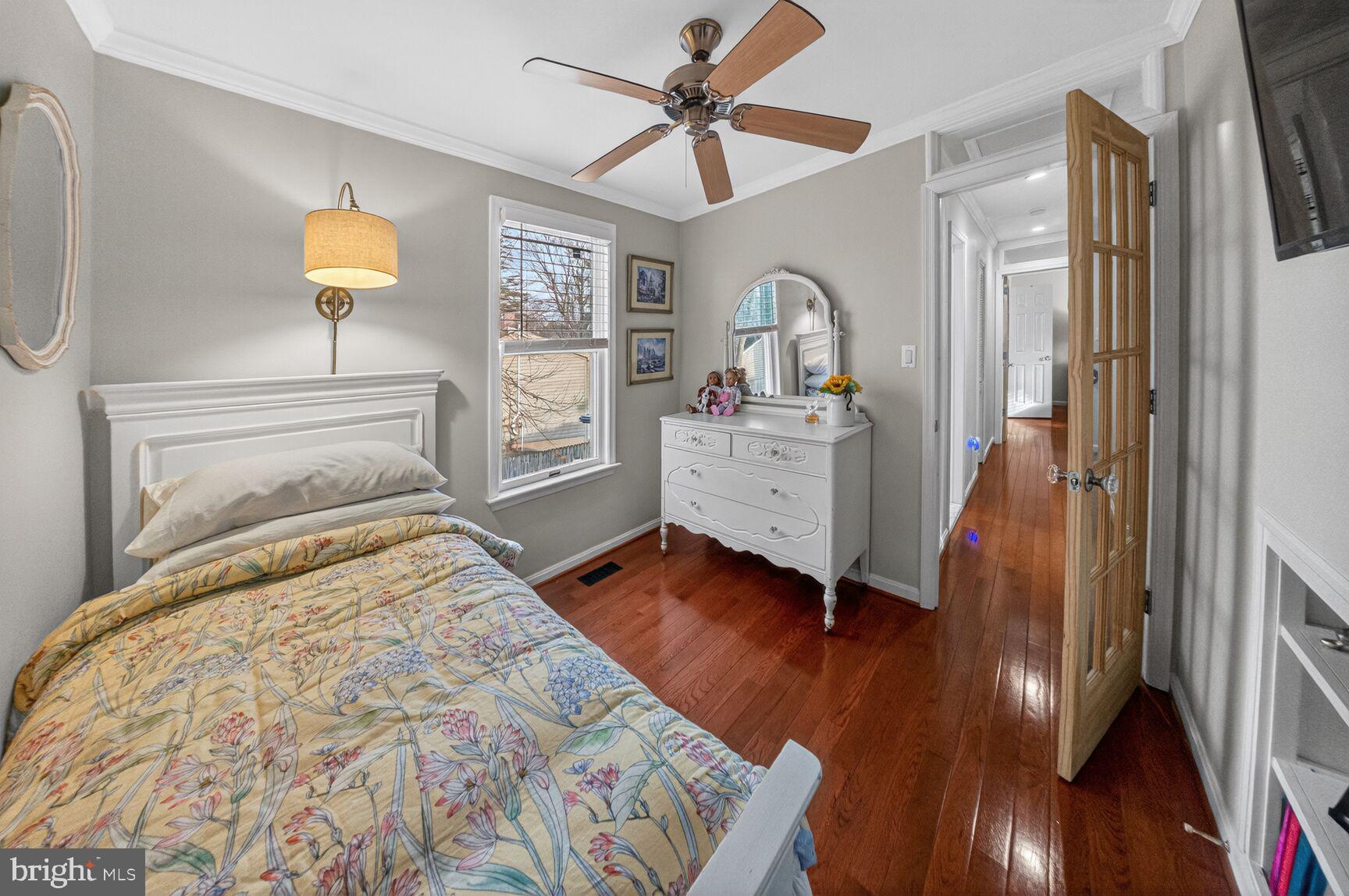 LONG REACH - Residential