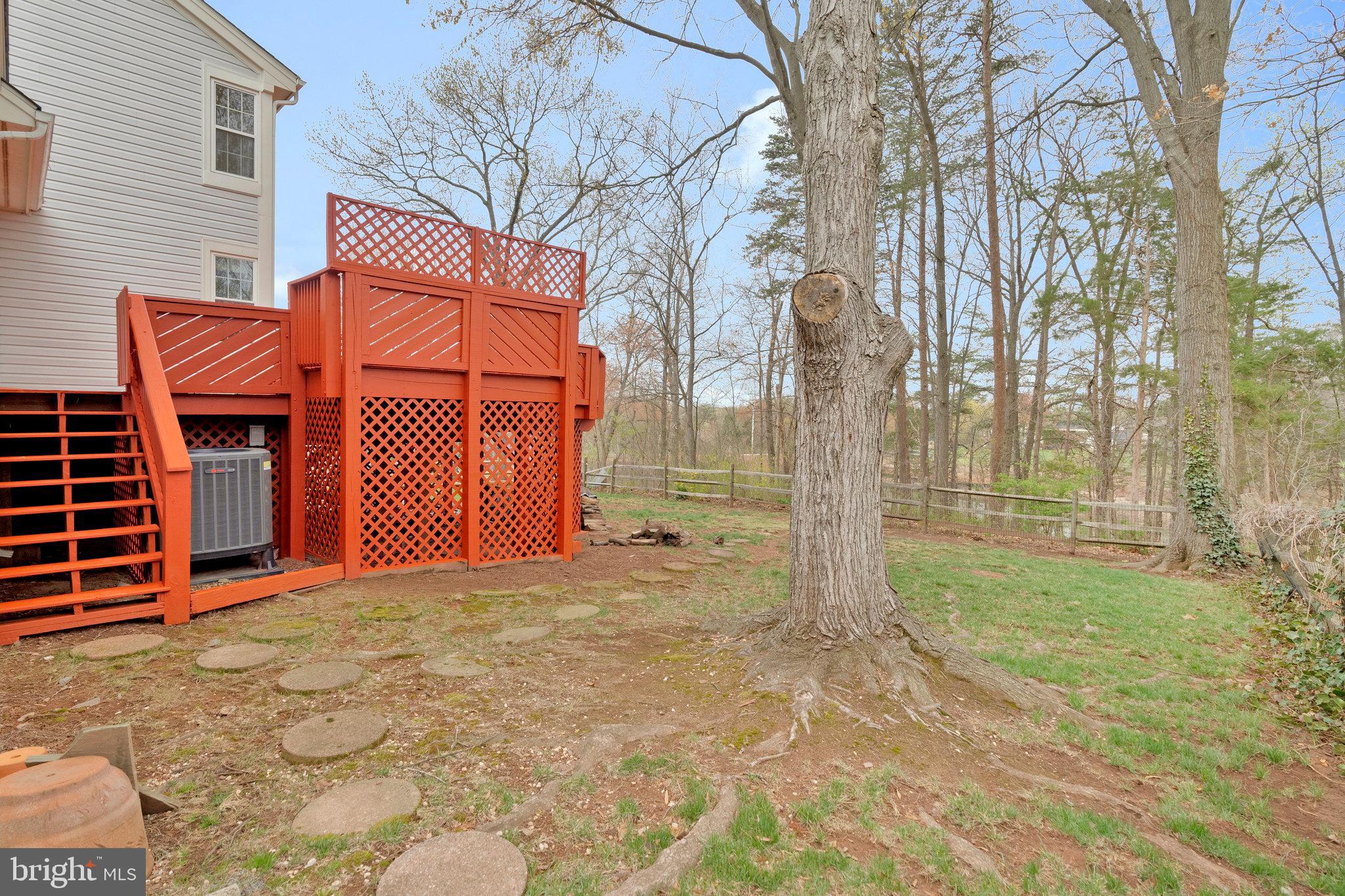 SPRING LAKE ESTATES WEST - Residential