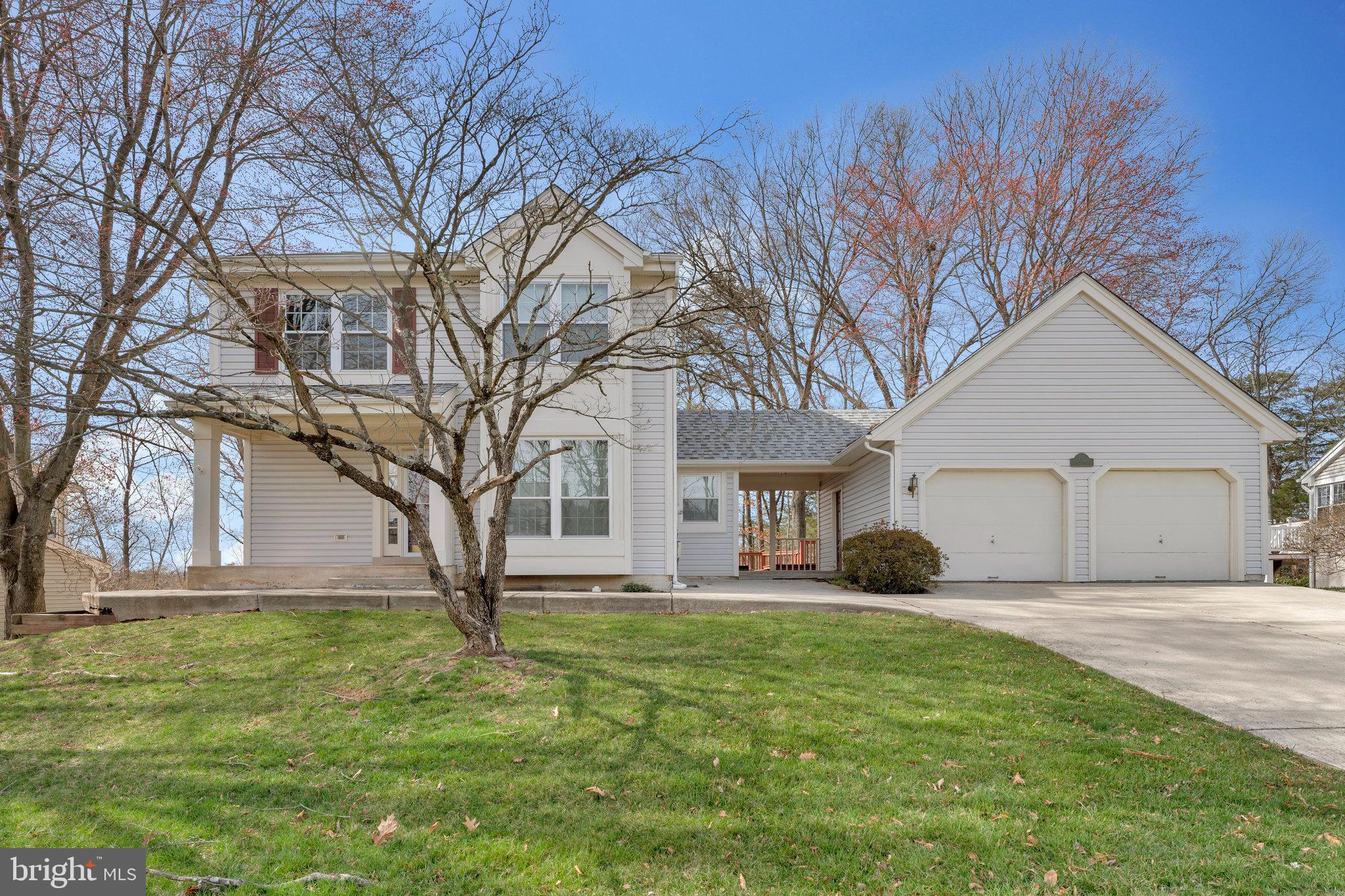 SPRING LAKE ESTATES WEST - Residential