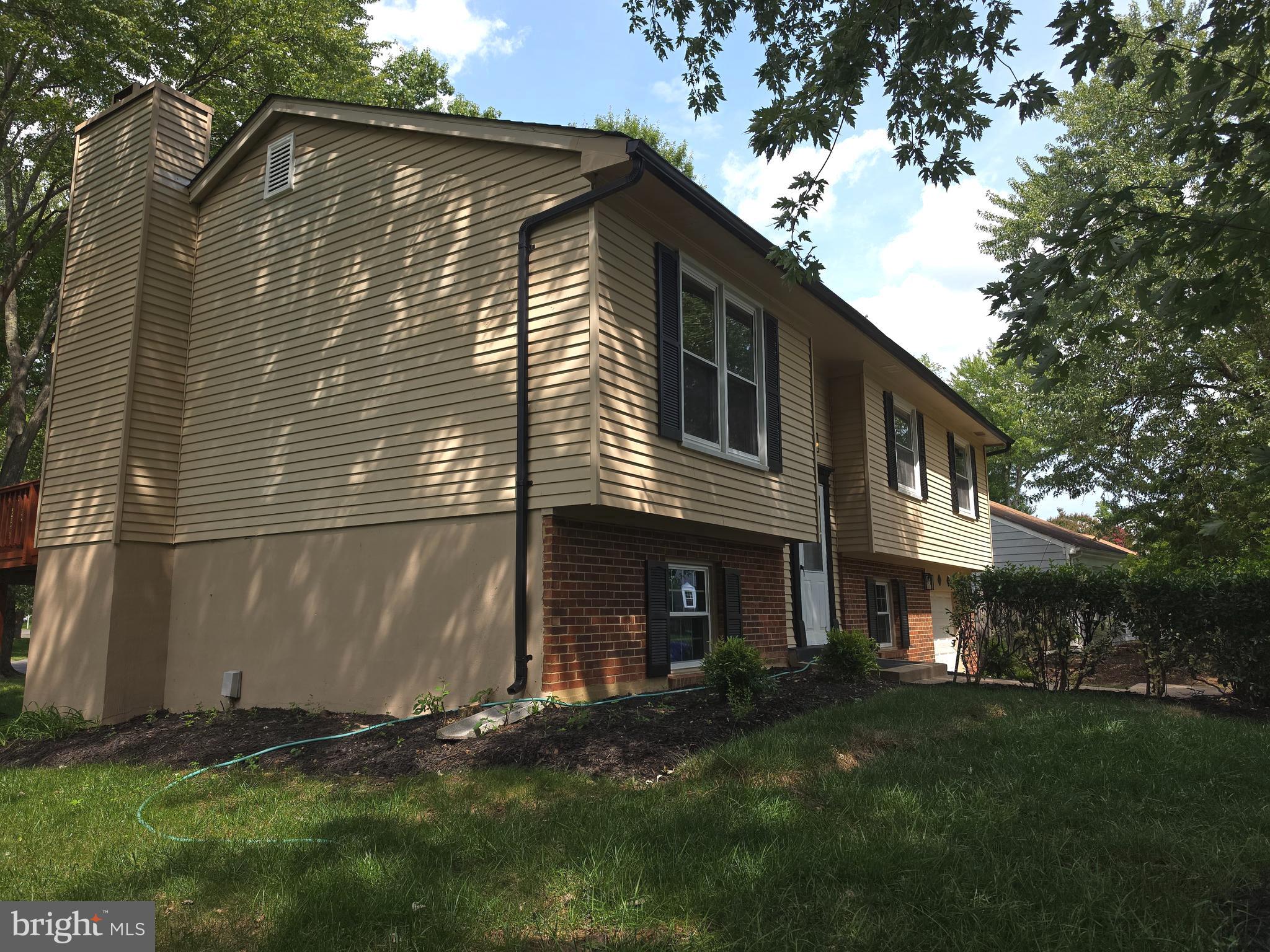 4504 LANTERN PLACE