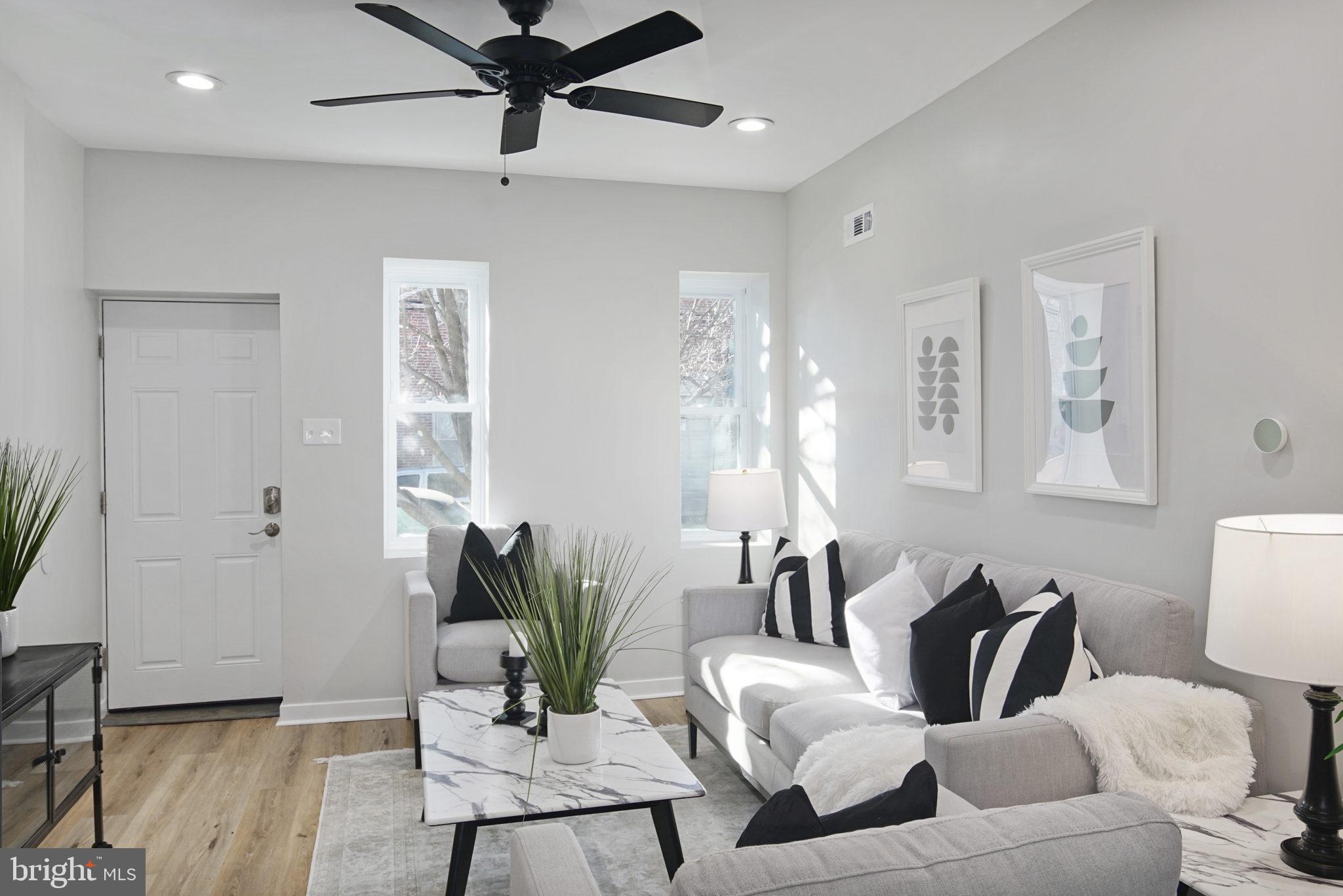 KENSINGTON - Residential