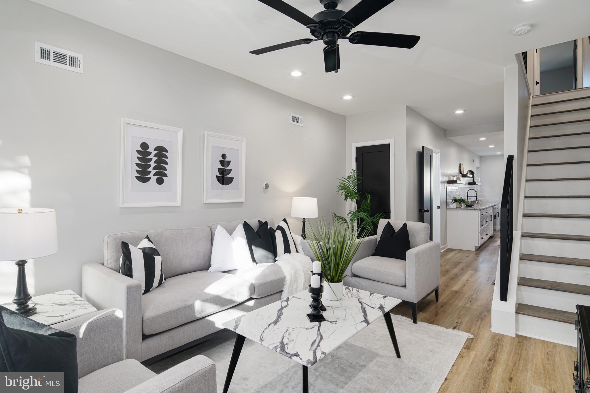 KENSINGTON - Residential