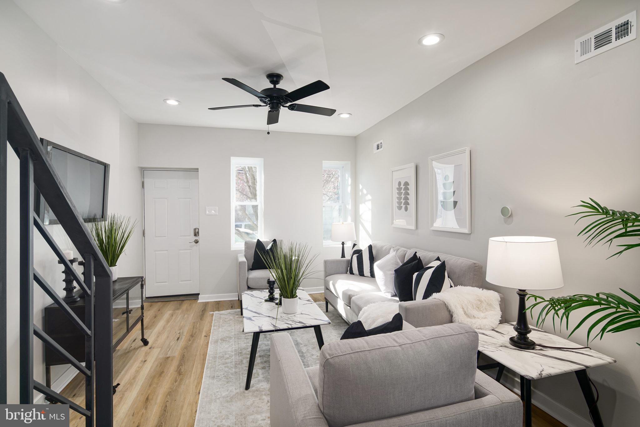 KENSINGTON - Residential