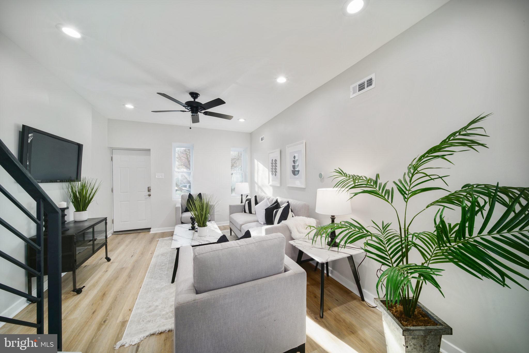 KENSINGTON - Residential