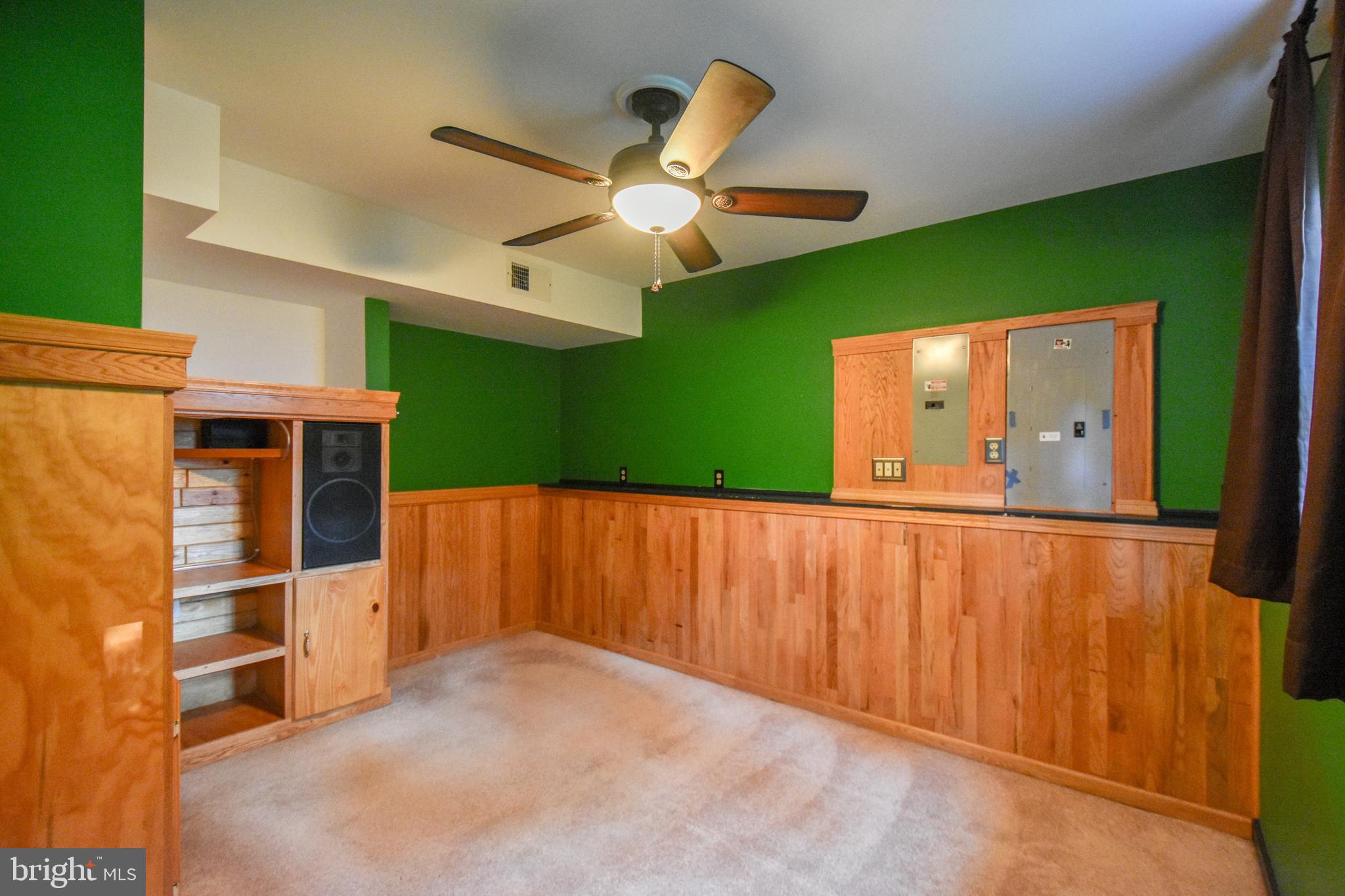 CHESAPEAKE RANCH ESTATES - Residential Lease