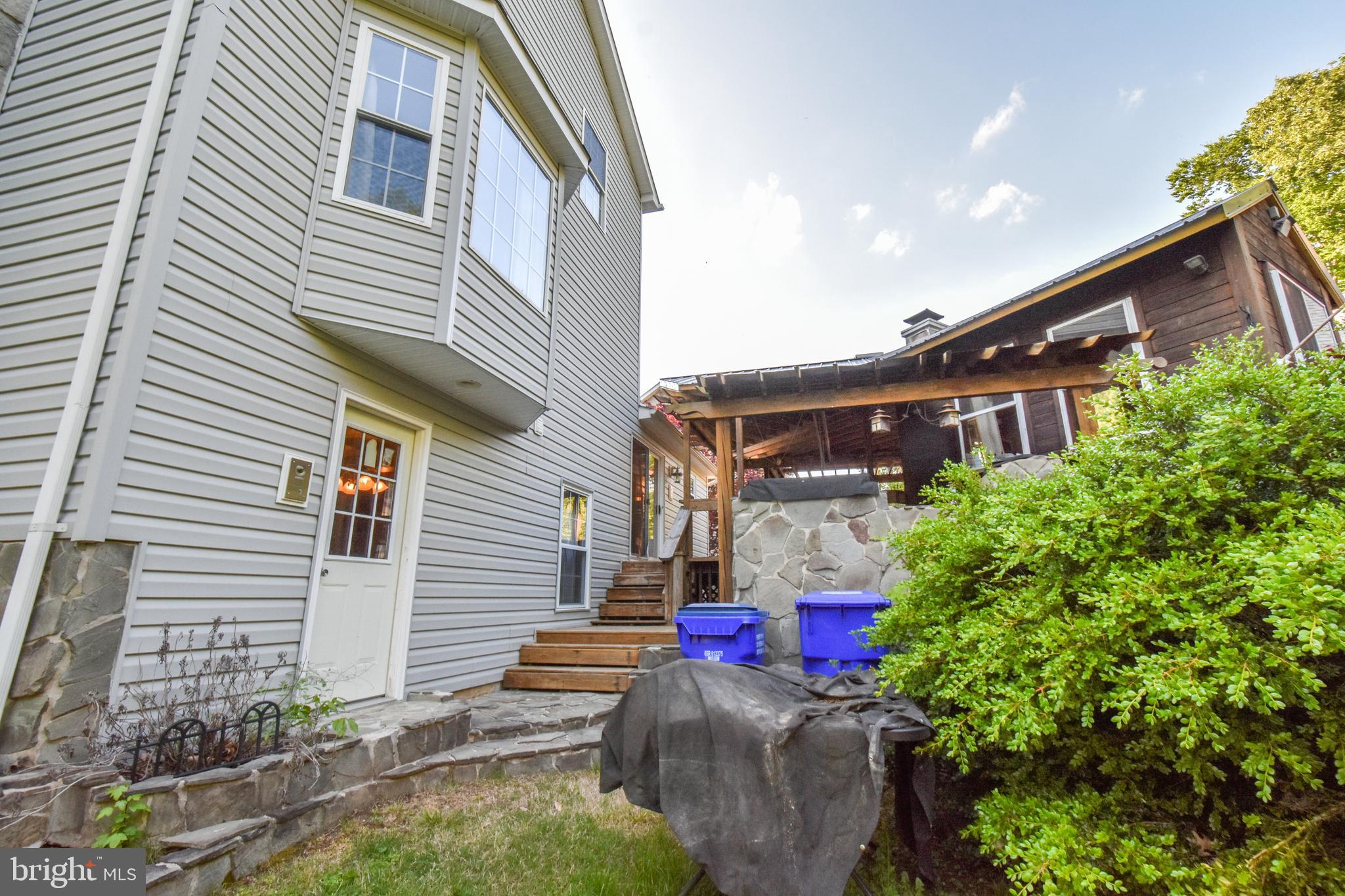 CHESAPEAKE RANCH ESTATES - Residential Lease