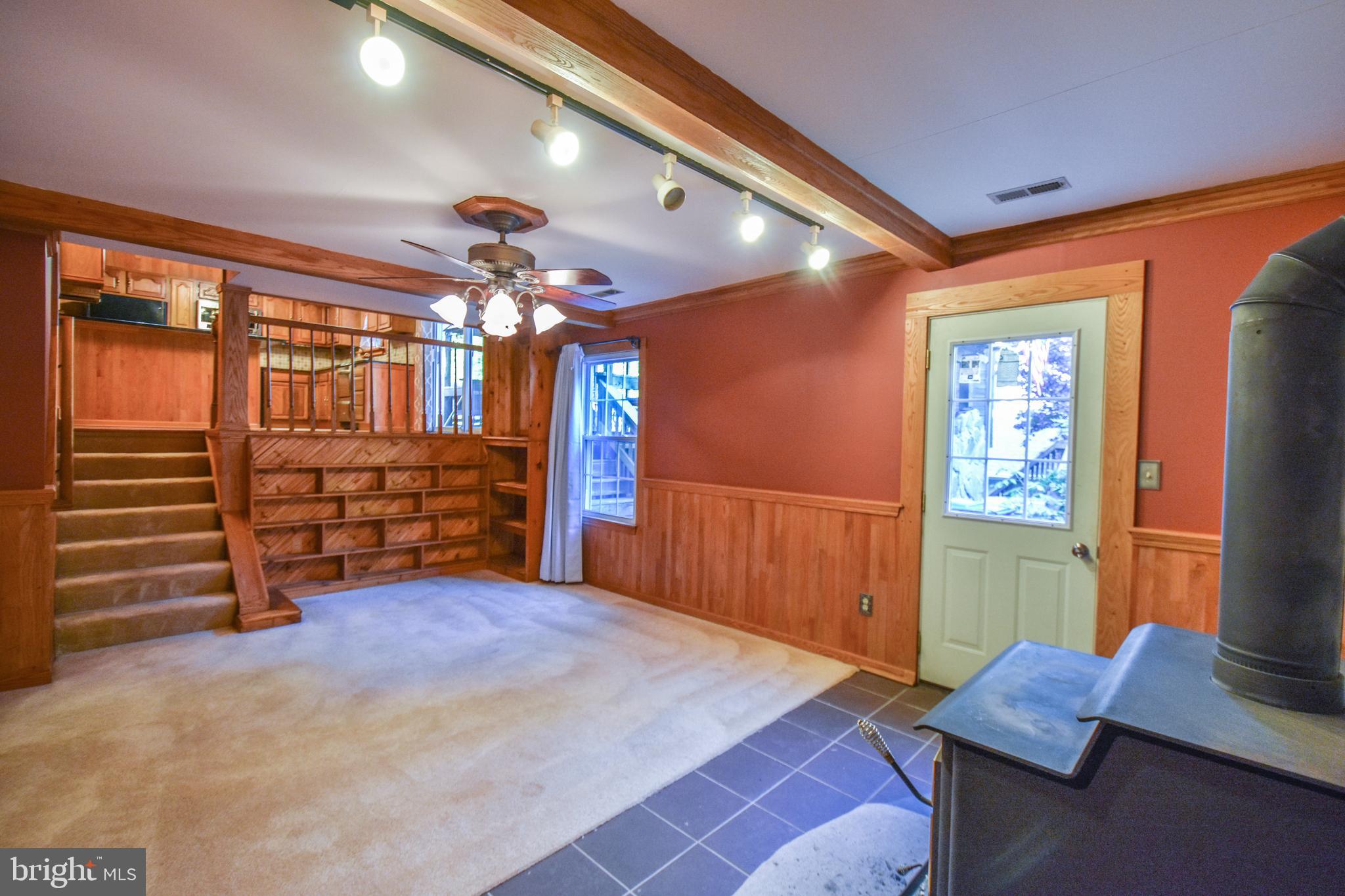 CHESAPEAKE RANCH ESTATES - Residential Lease