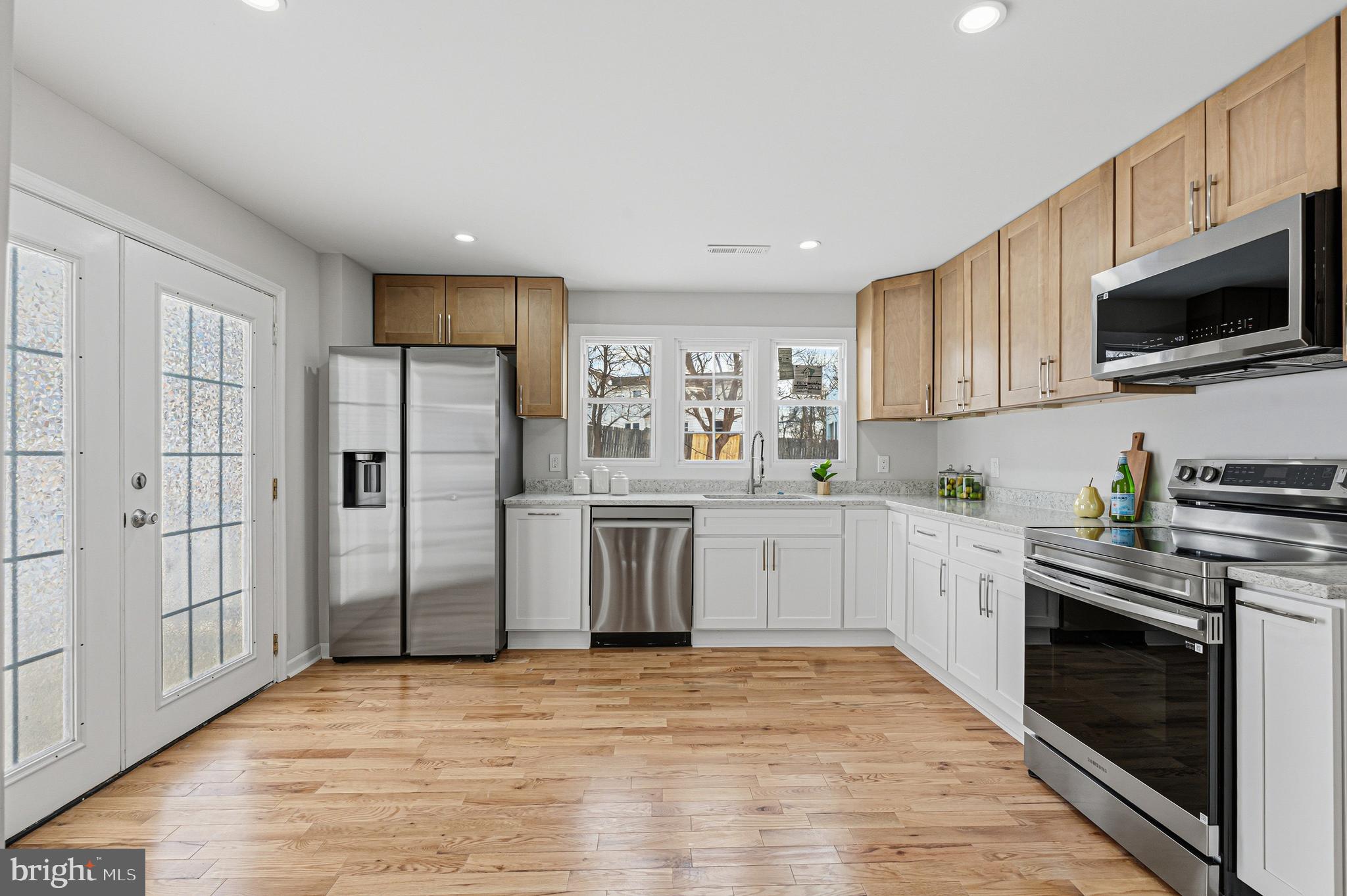 WHITE MARSH - Residential