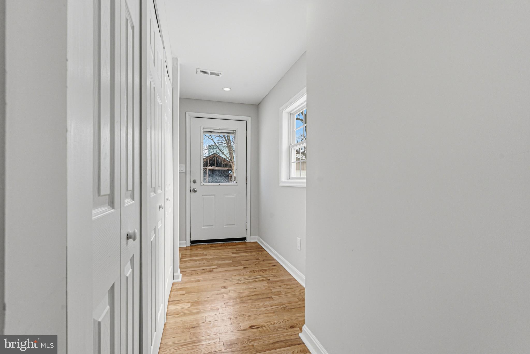 WHITE MARSH - Residential