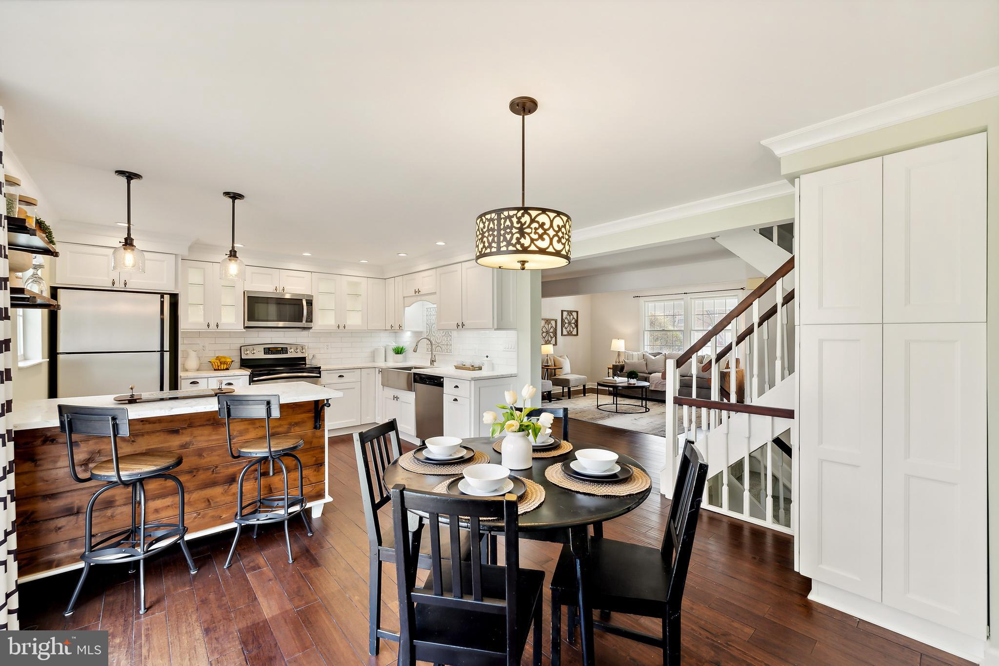 LAKEWOOD HILLS - Residential