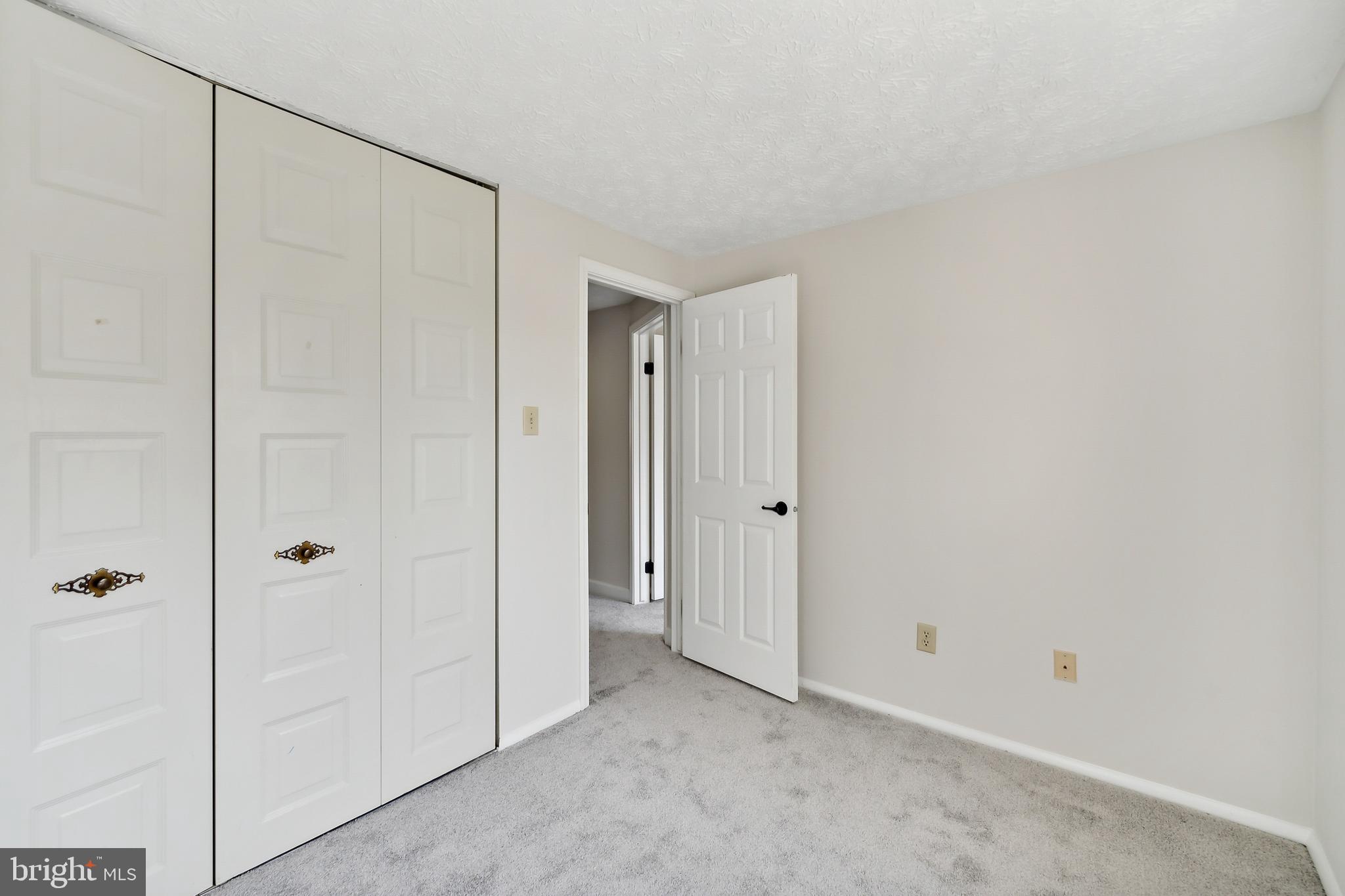 LAKEWOOD HILLS - Residential