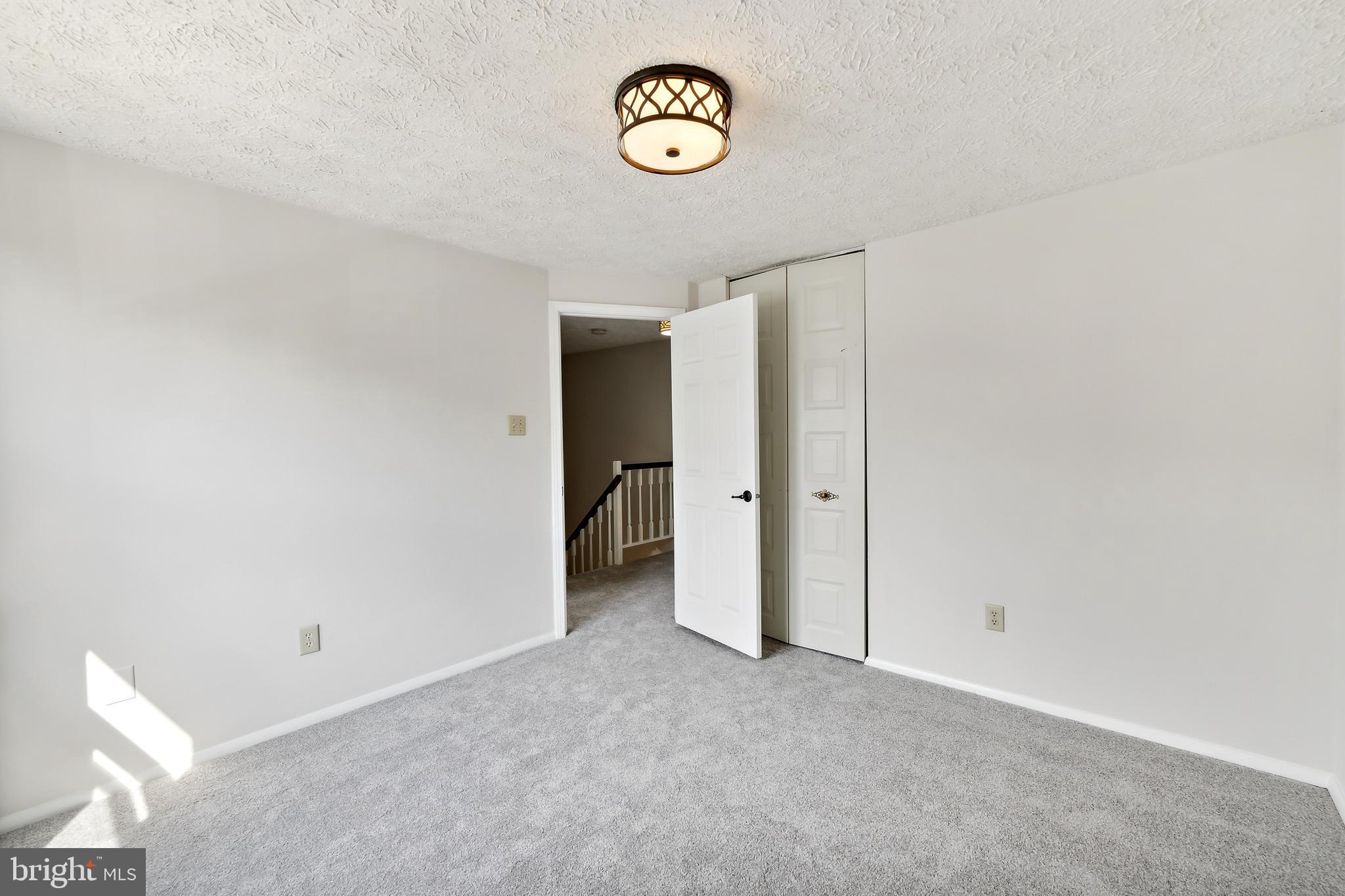 LAKEWOOD HILLS - Residential