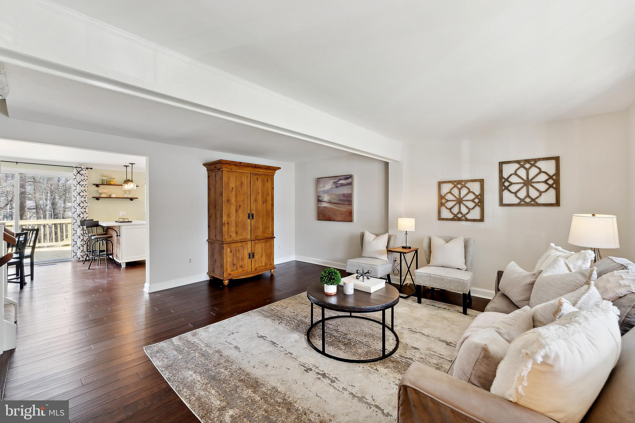 LAKEWOOD HILLS - Residential