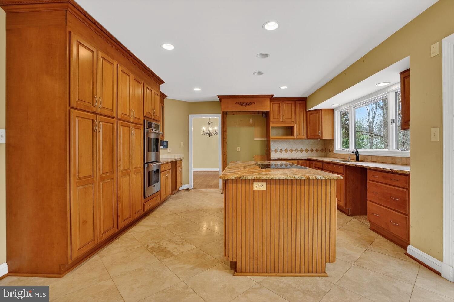 GEORGETOWN MANOR ESTATES - Residential