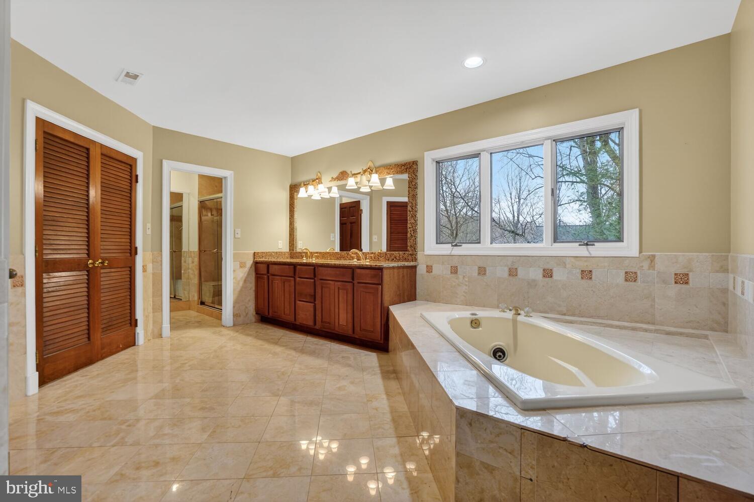 GEORGETOWN MANOR ESTATES - Residential