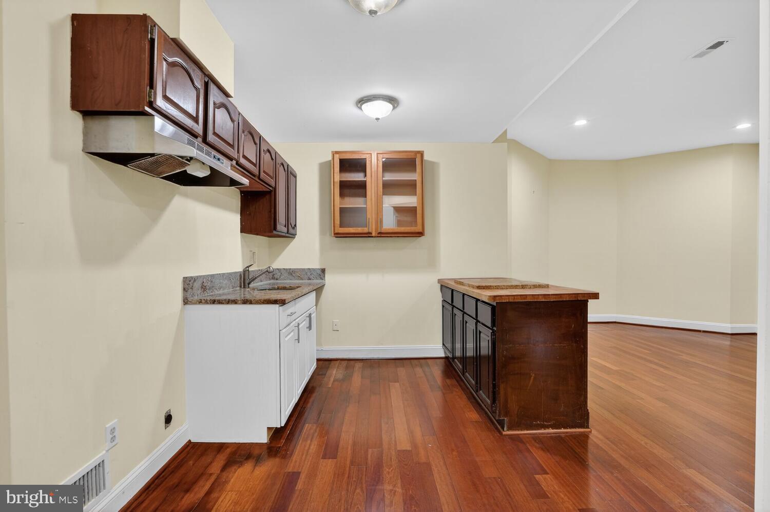 GEORGETOWN MANOR ESTATES - Residential