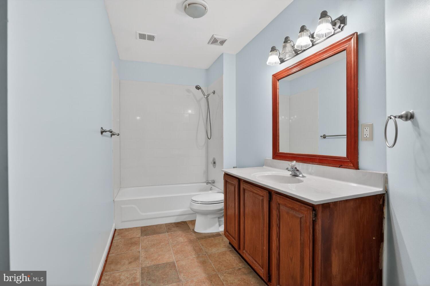 GEORGETOWN MANOR ESTATES - Residential