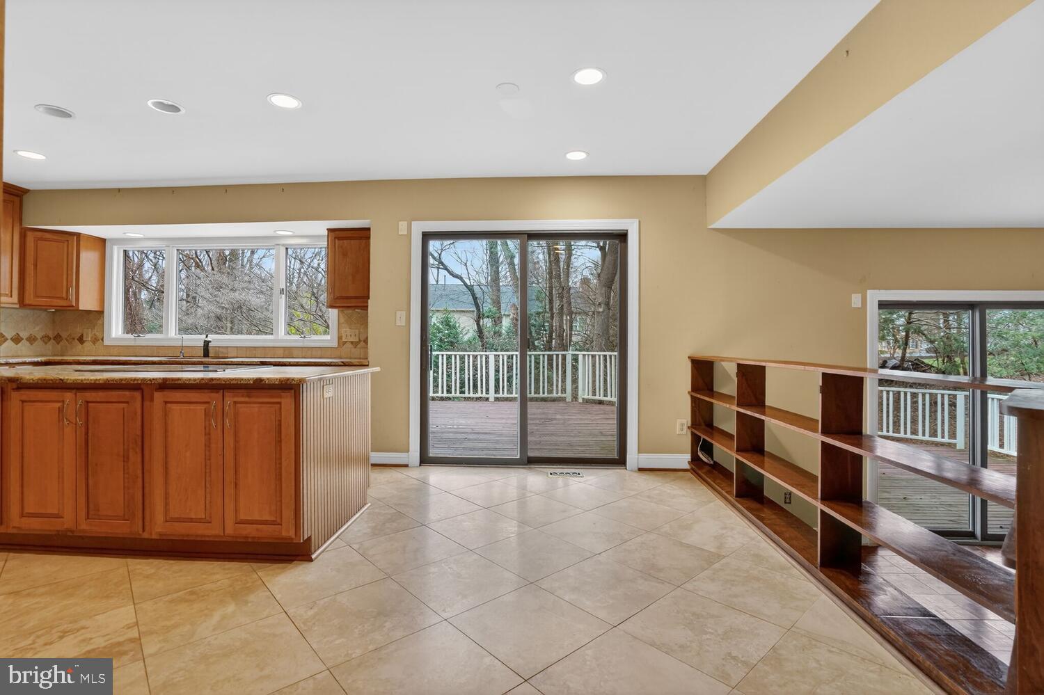 GEORGETOWN MANOR ESTATES - Residential