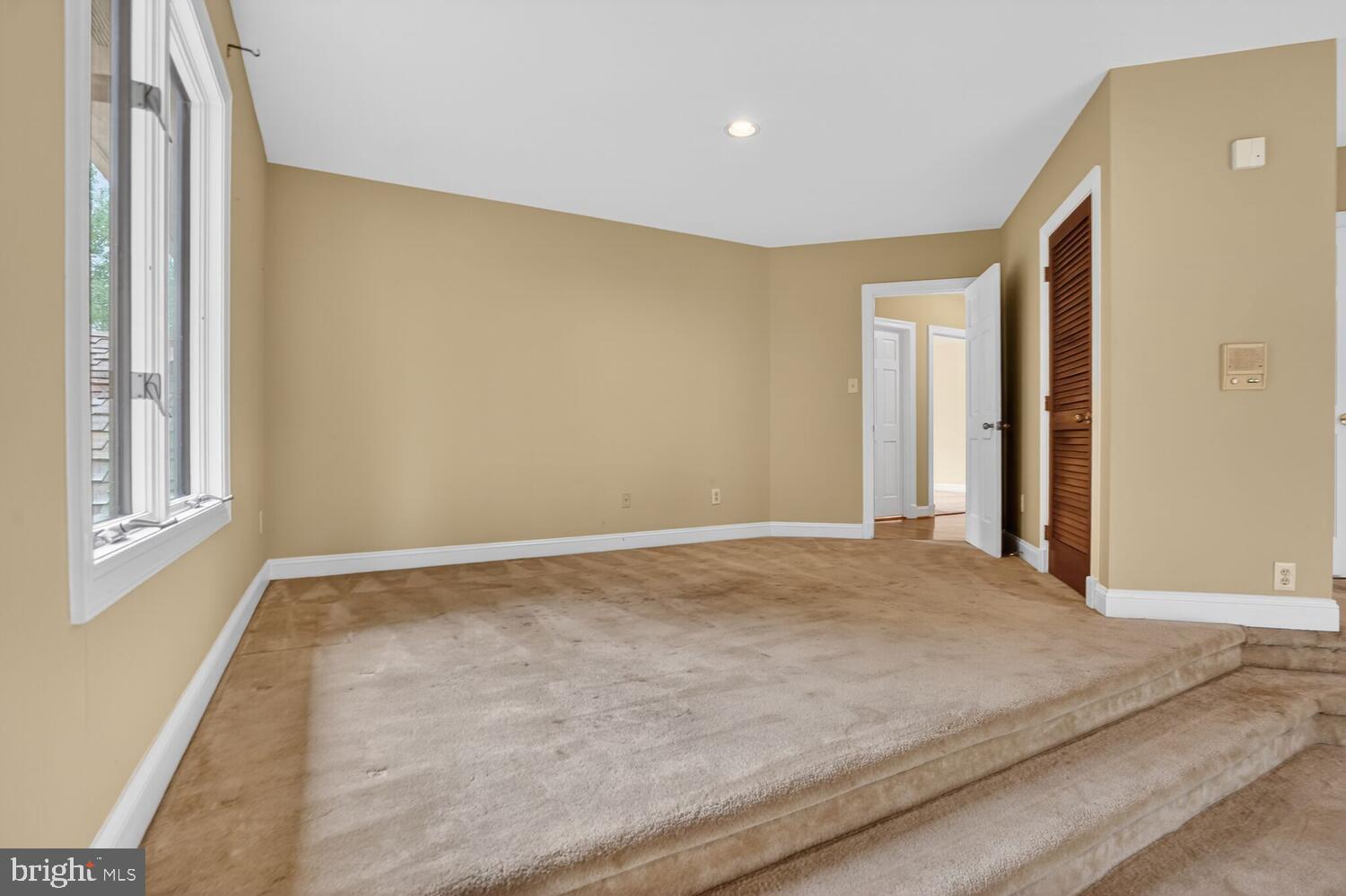 GEORGETOWN MANOR ESTATES - Residential