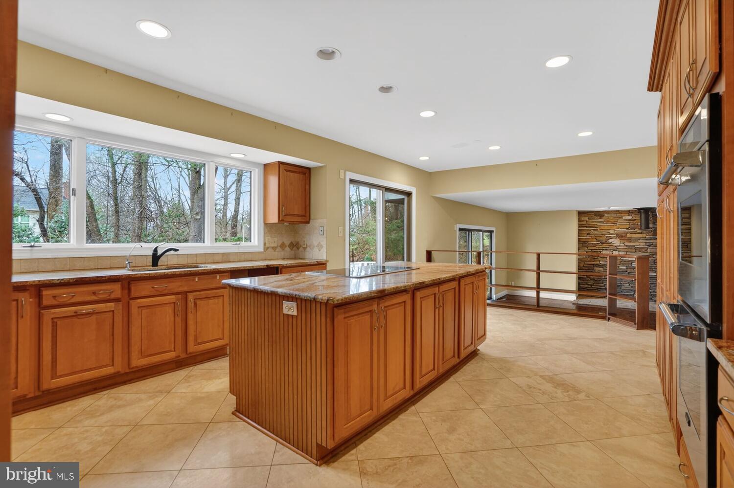 GEORGETOWN MANOR ESTATES - Residential