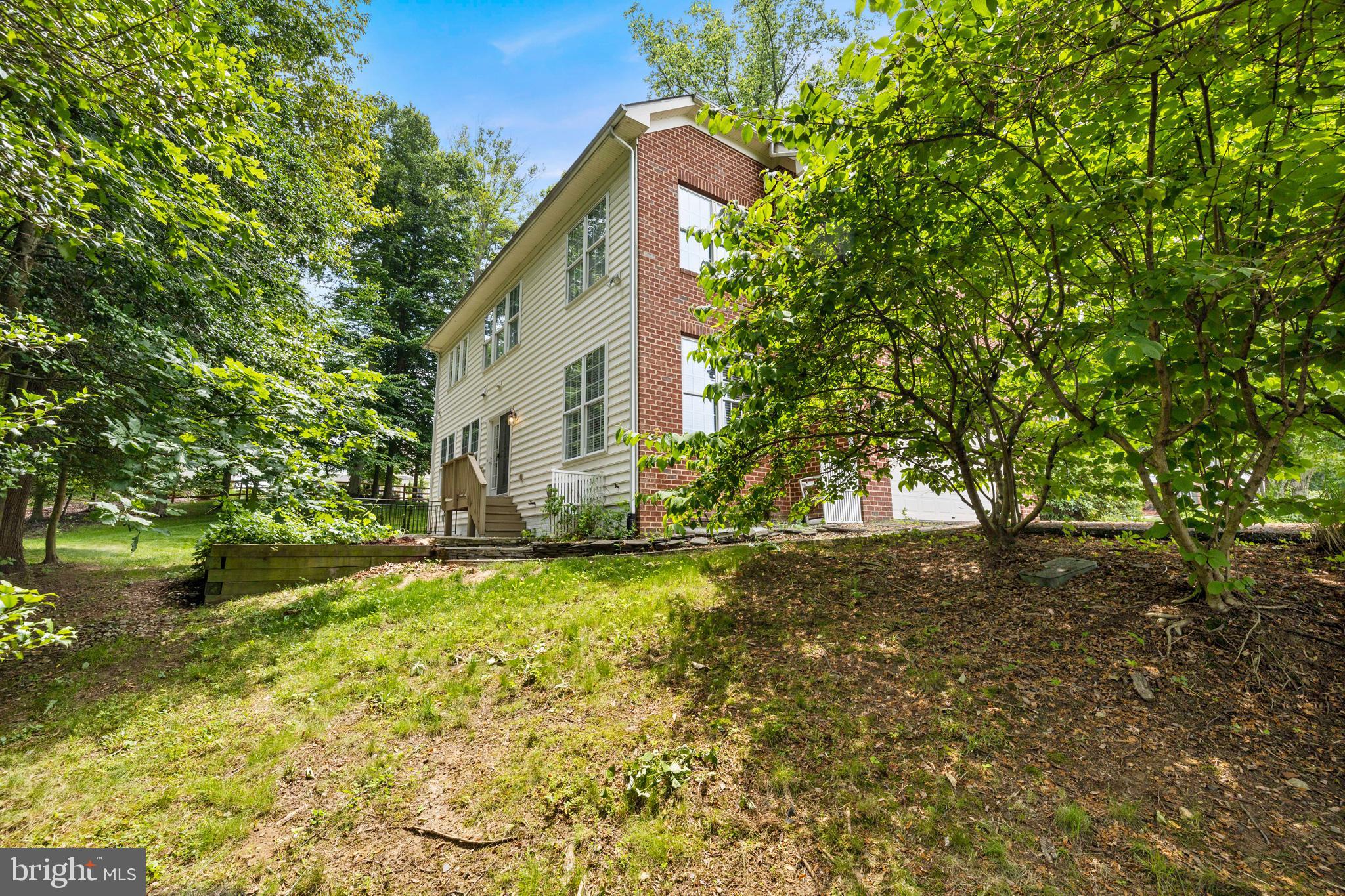 ANNAPOLIS RIDGE - Residential