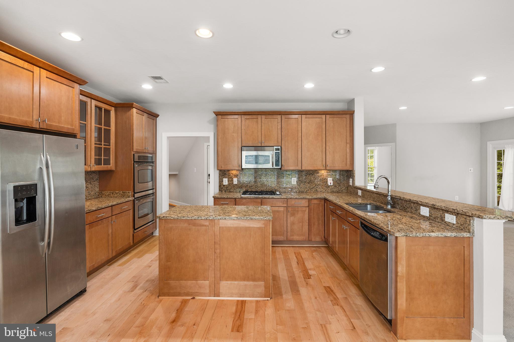 ANNAPOLIS RIDGE - Residential