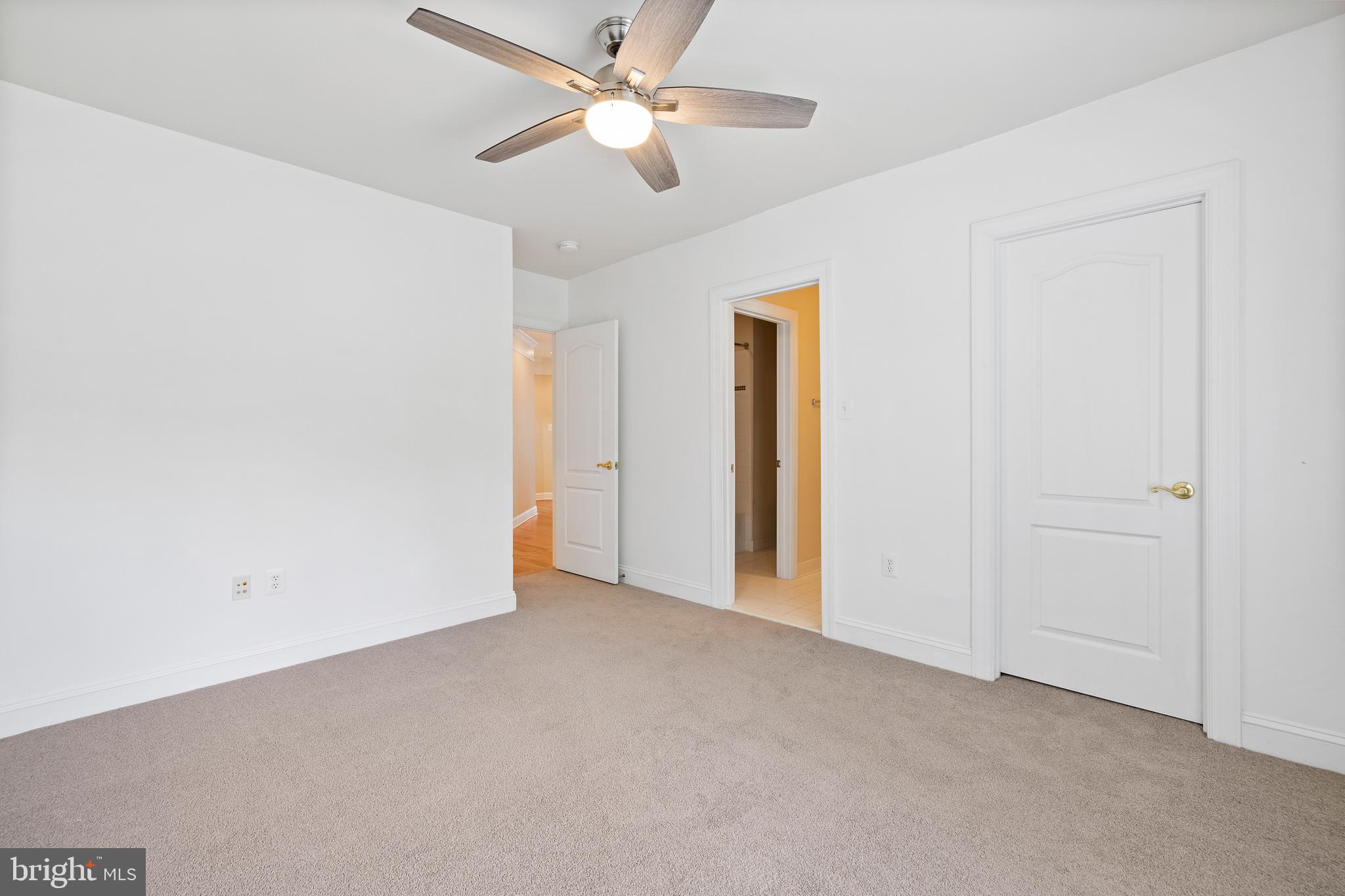 ANNAPOLIS RIDGE - Residential