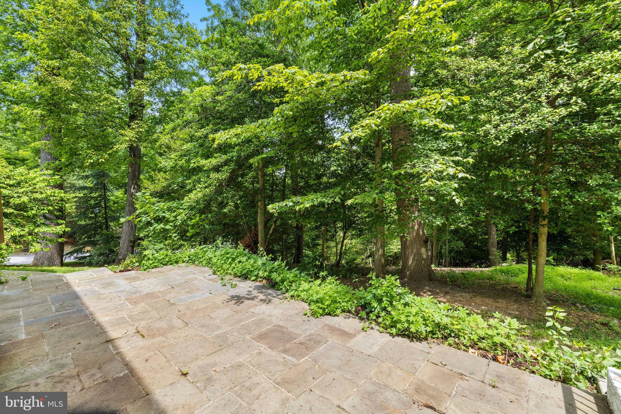 ANNAPOLIS RIDGE - Residential