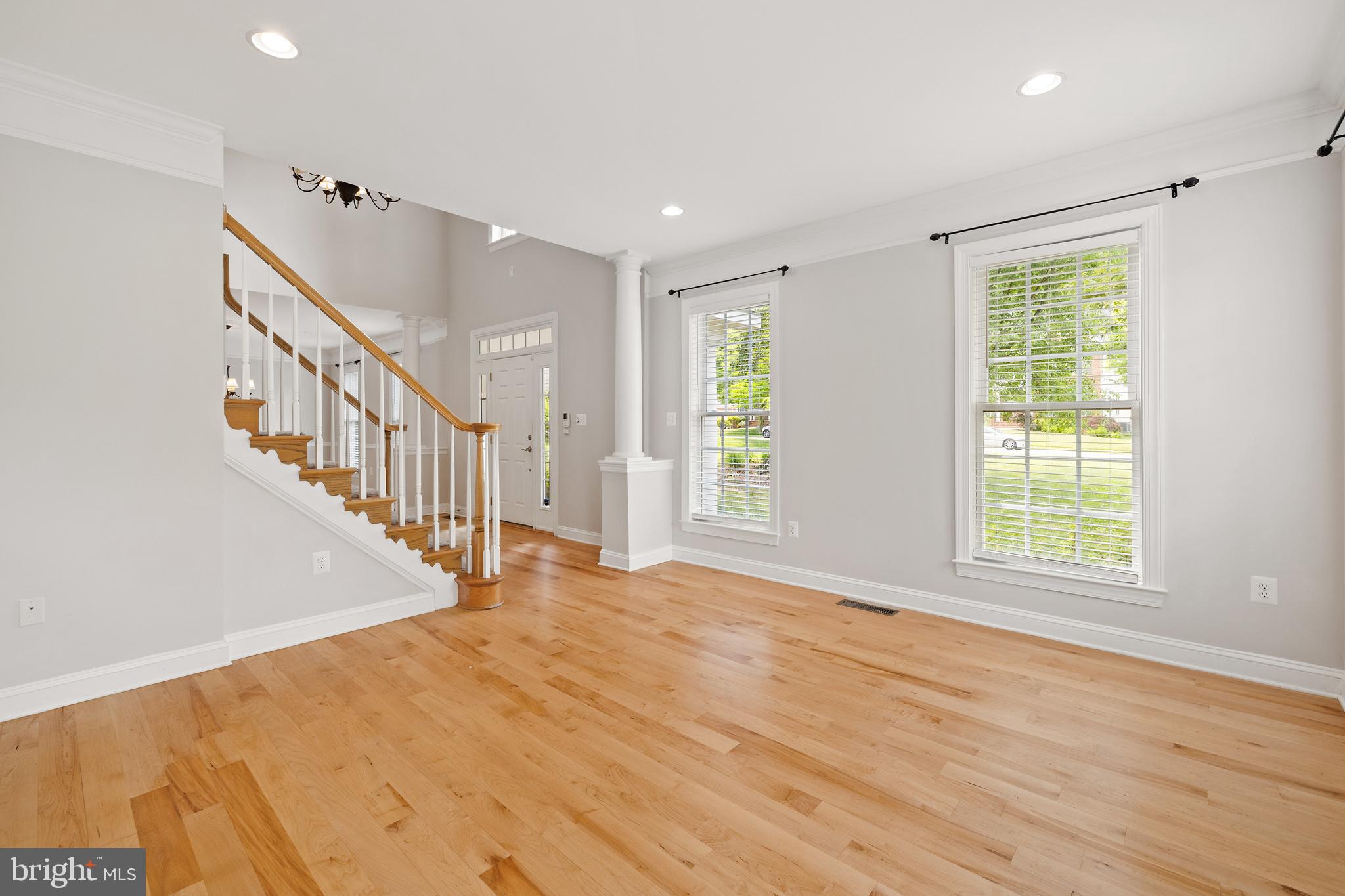 ANNAPOLIS RIDGE - Residential