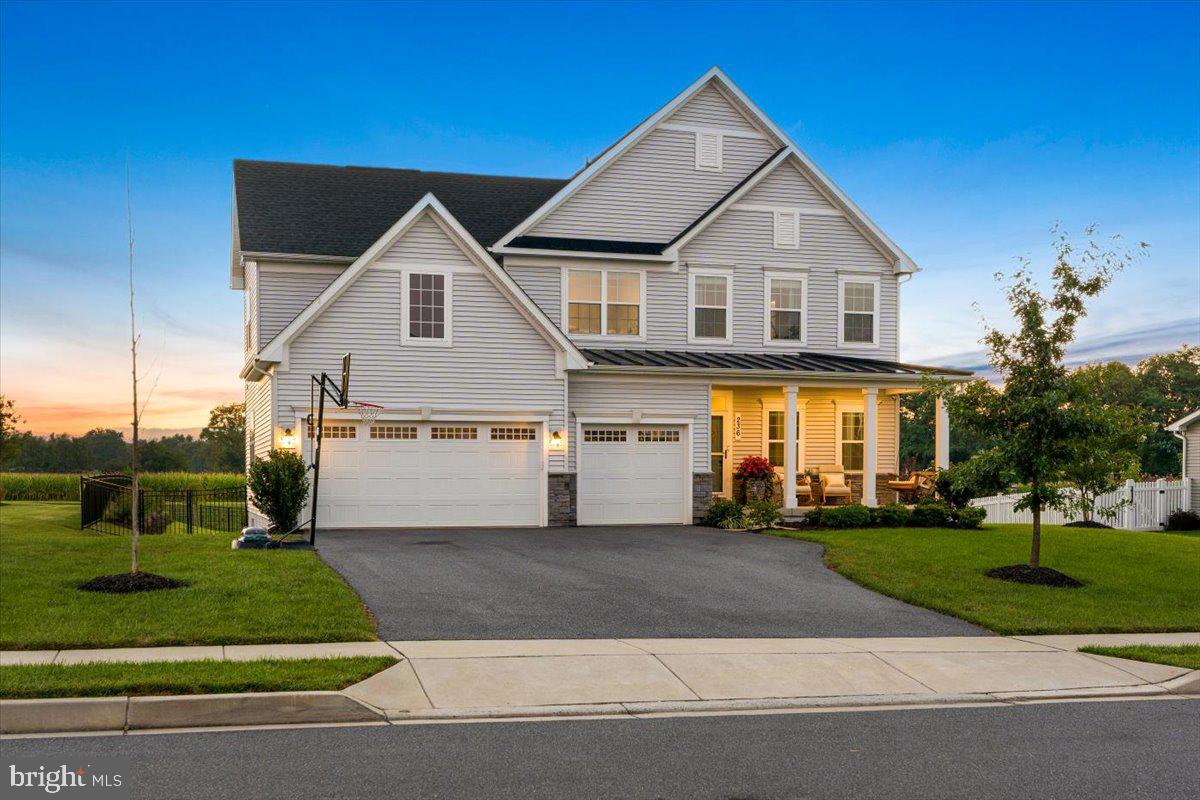 236 VISTA GLEN ROAD