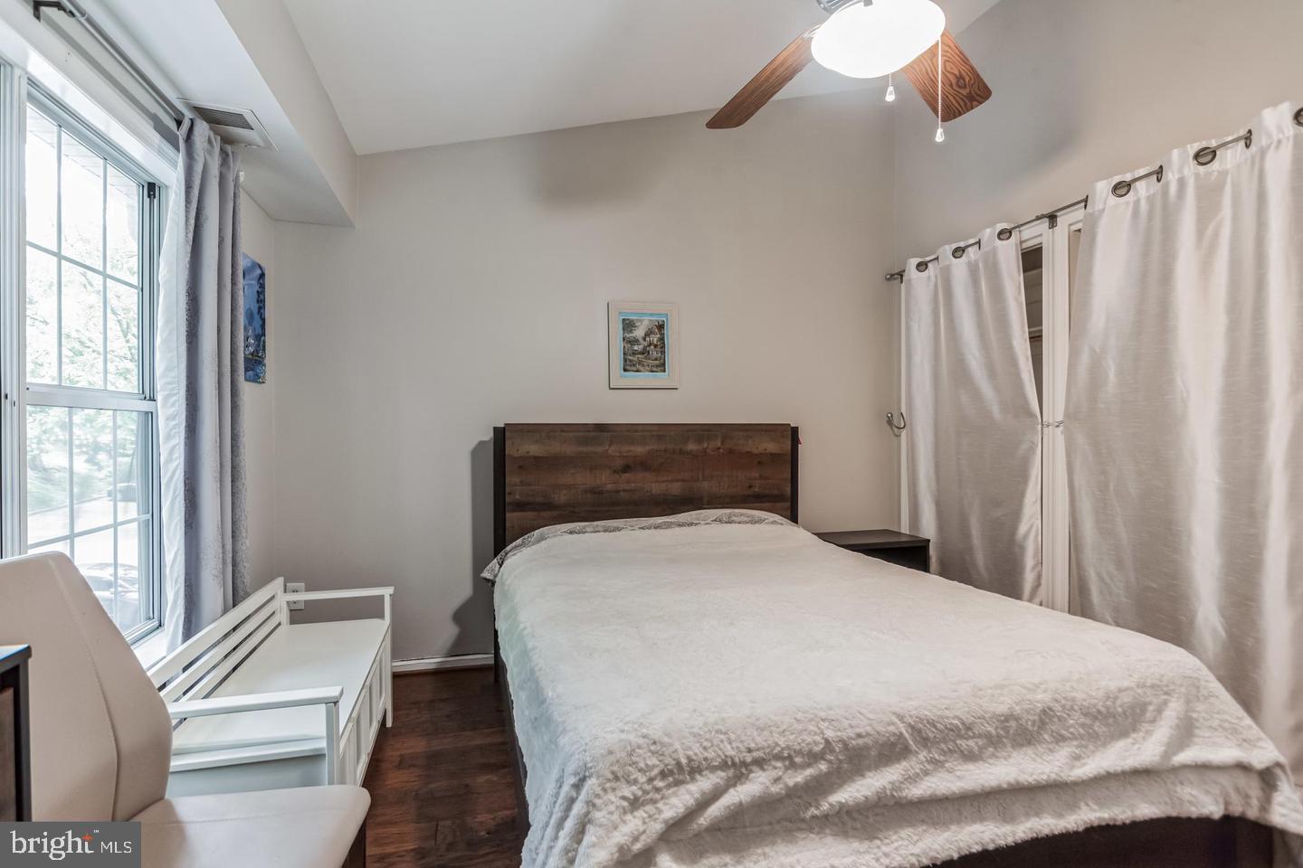 COURTBRIDGE - Residential Lease