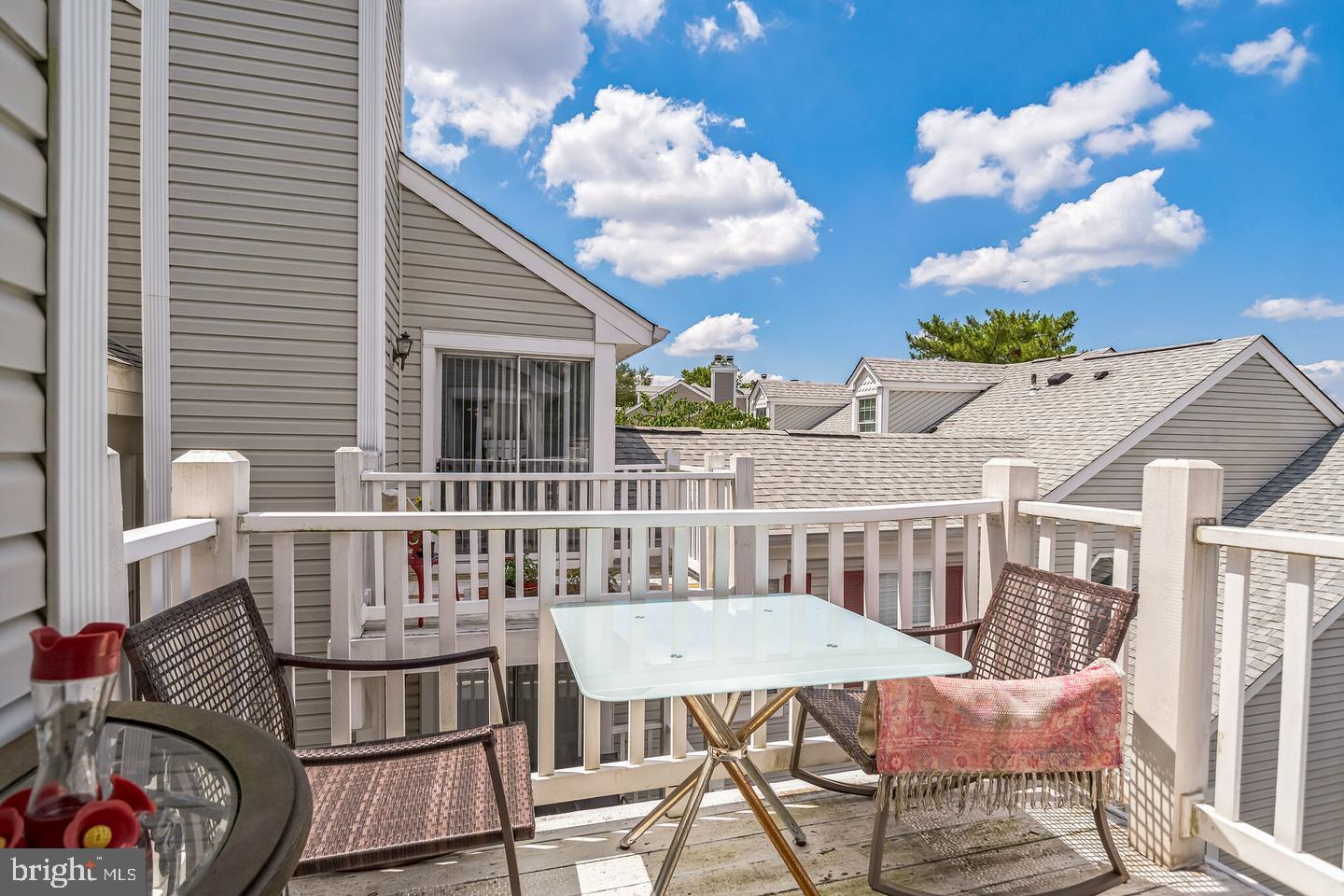 COURTBRIDGE - Residential Lease