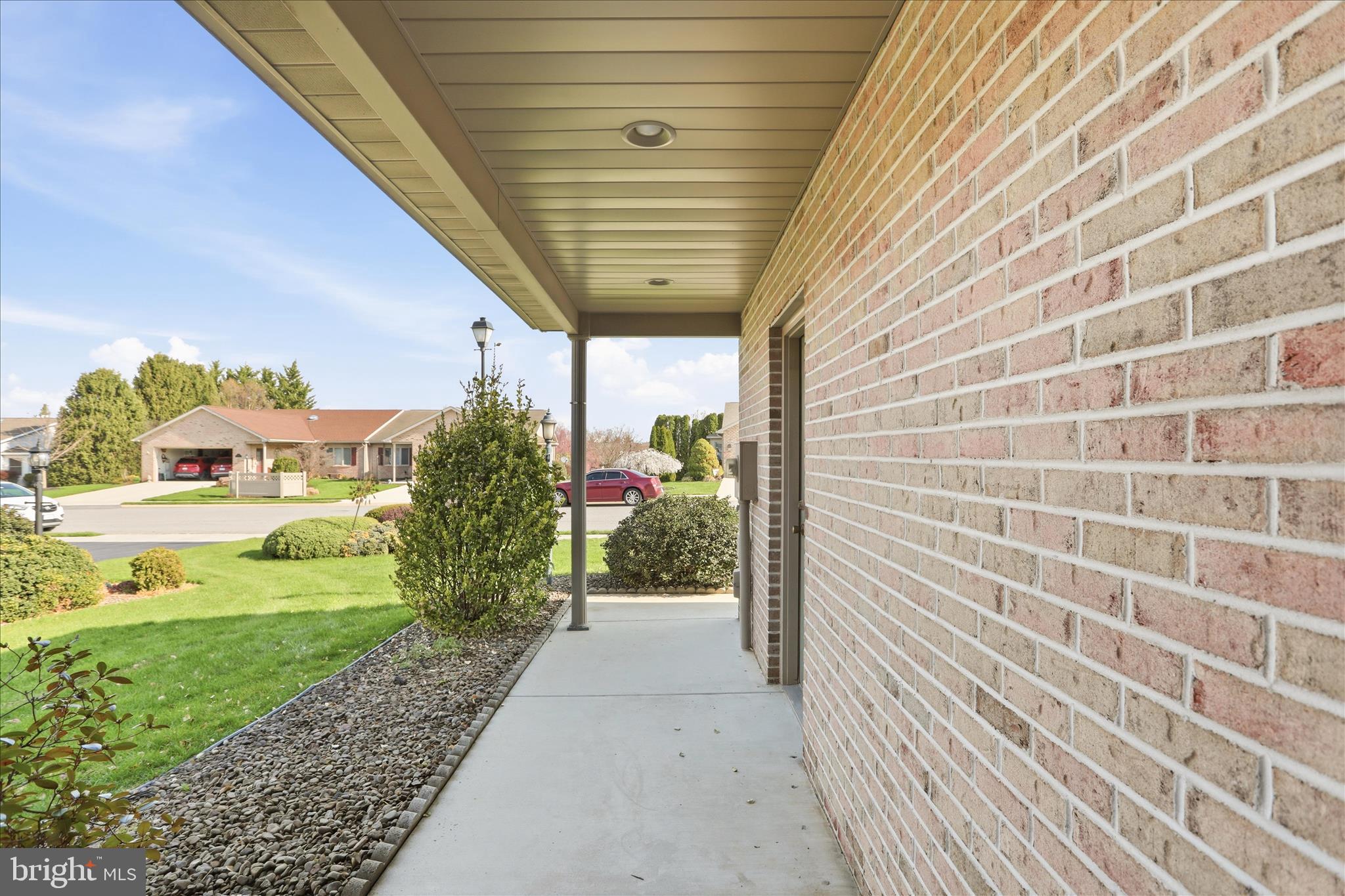 MAPLE RUN - Residential