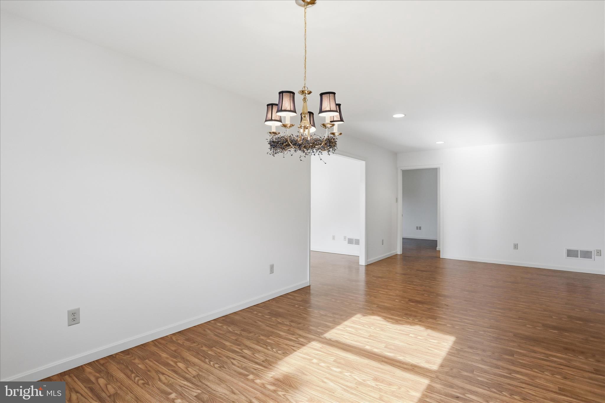 MAPLE RUN - Residential