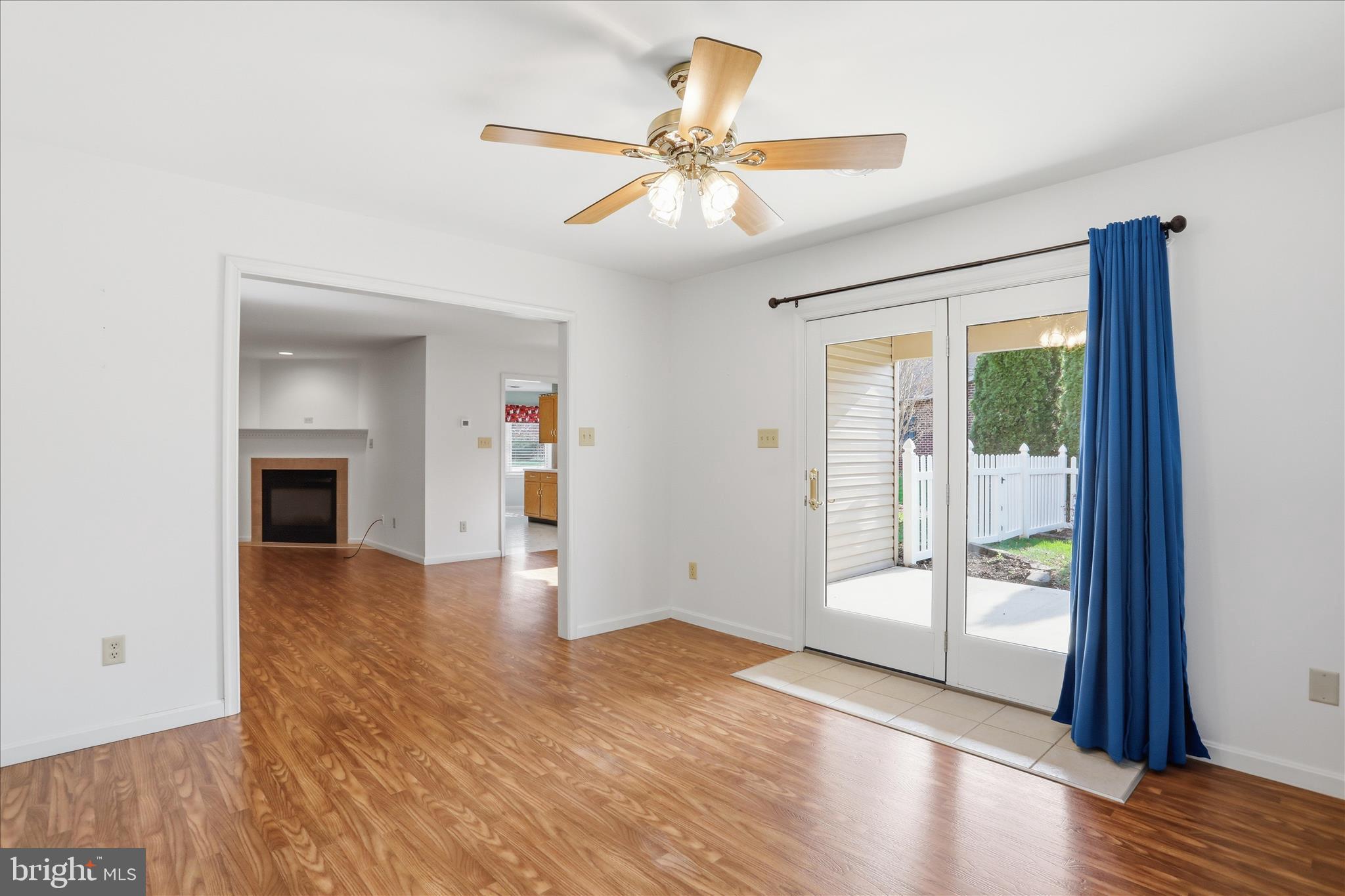 MAPLE RUN - Residential