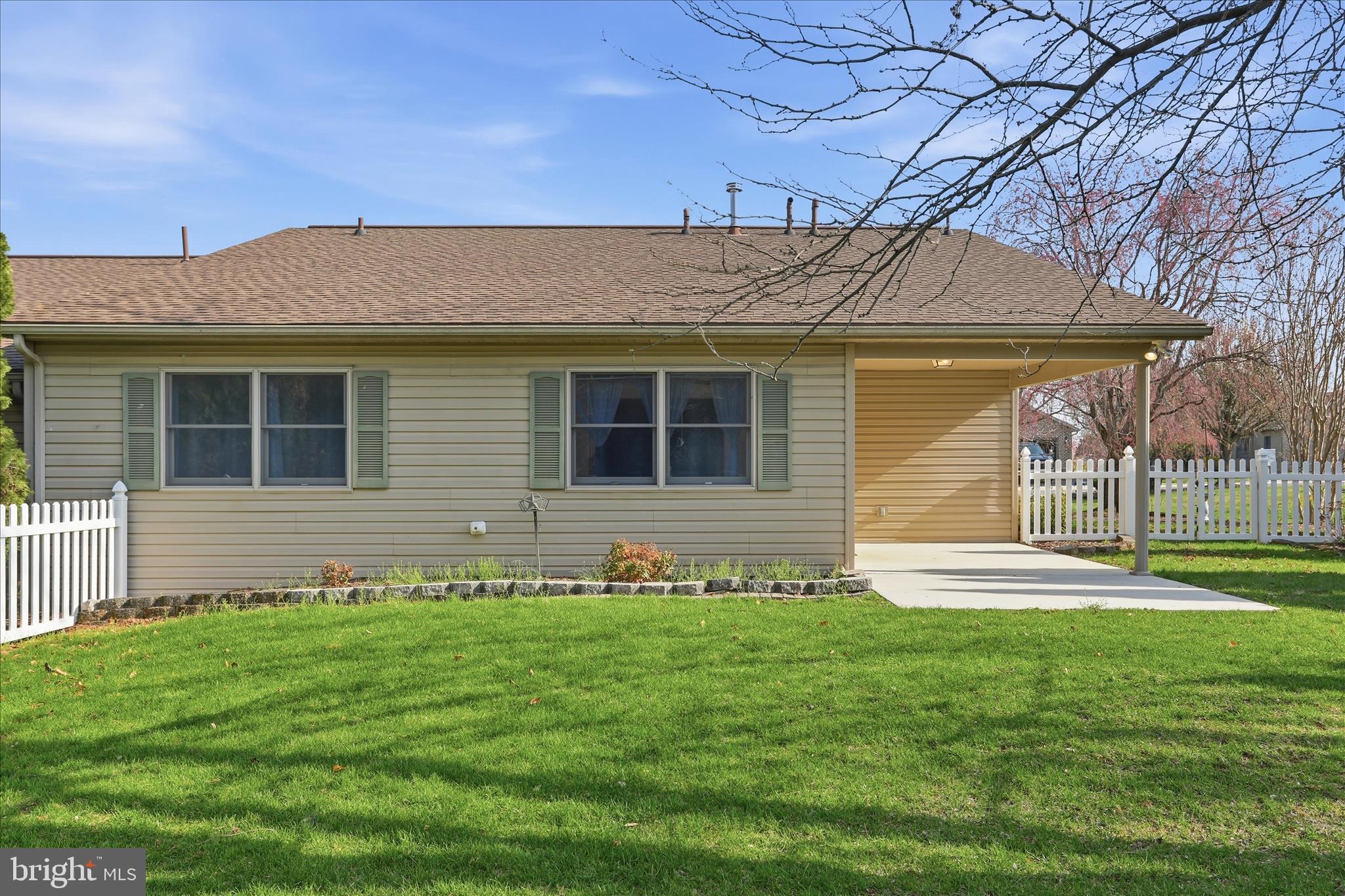 MAPLE RUN - Residential