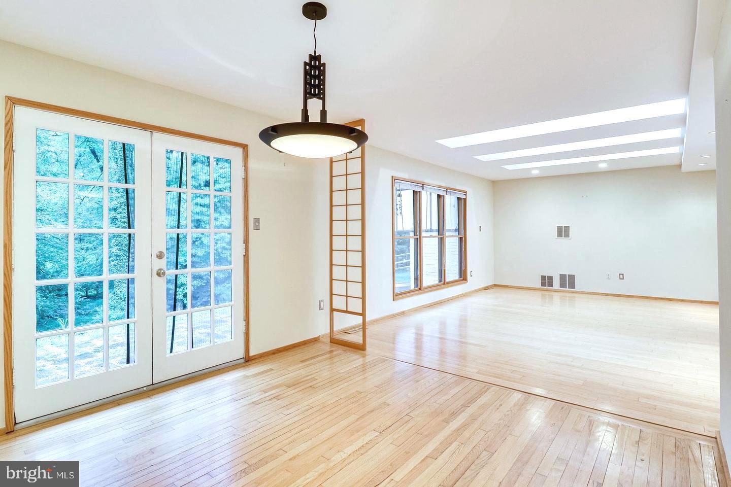 TANGLEWOOD - Residential Lease