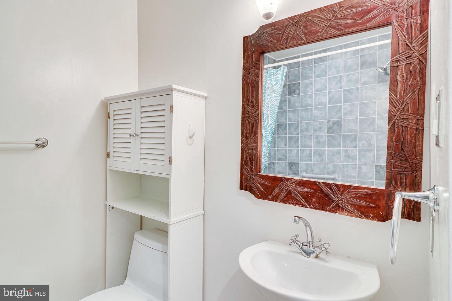 TANGLEWOOD - Residential Lease