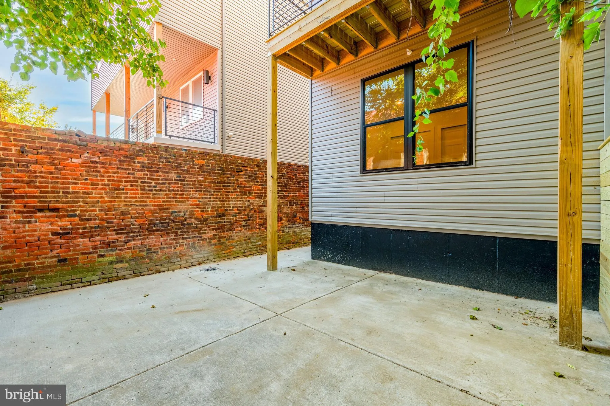 Philadelphia, Pennsylvania 19143, United States, ,Commercial,Active,28783